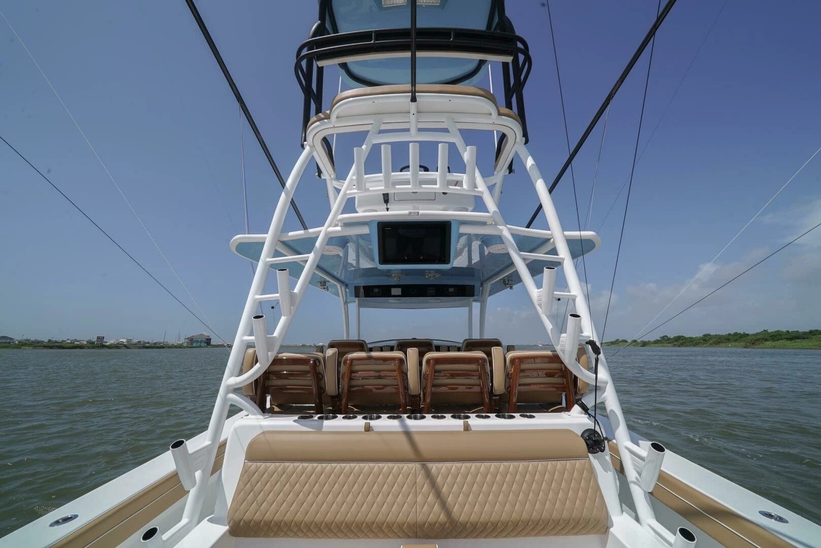 2024 Valhalla Boatworks V-46 - Image 20