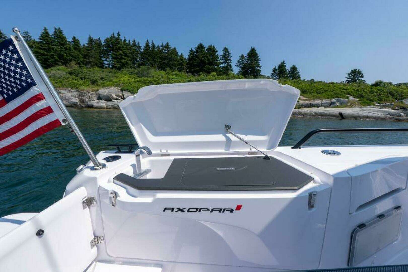 2026 Axopar Axopar 37 XC - Image 22