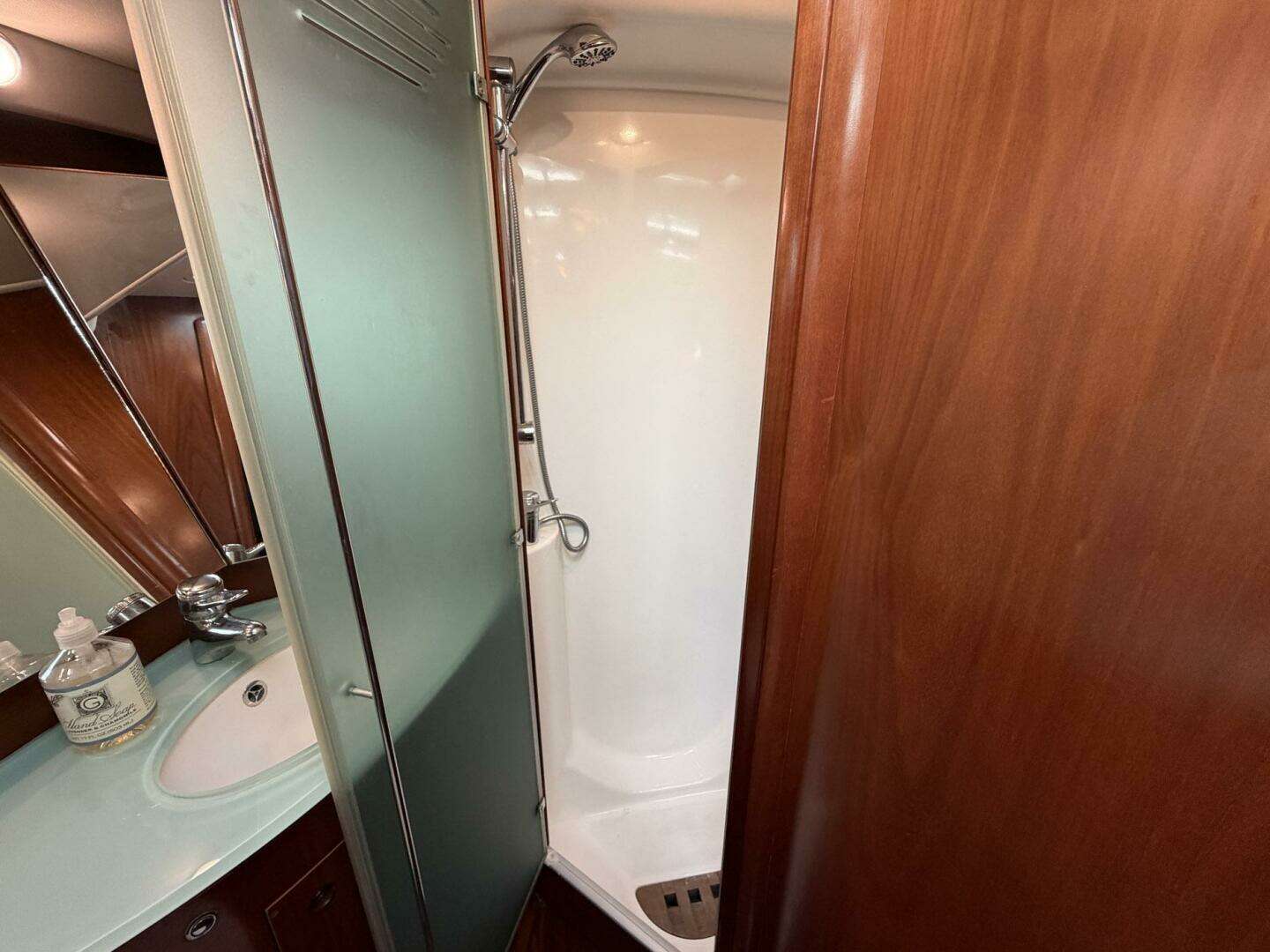2004 Beneteau 57 Center Cockpit - Image 69