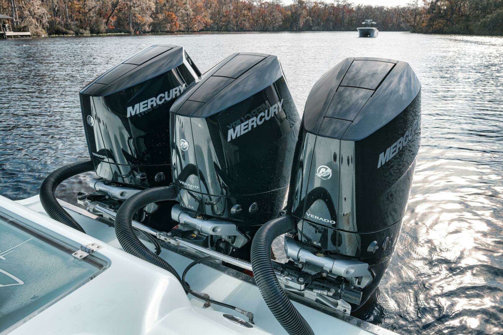 2026 Front Runner 36 Center Console - Image 19