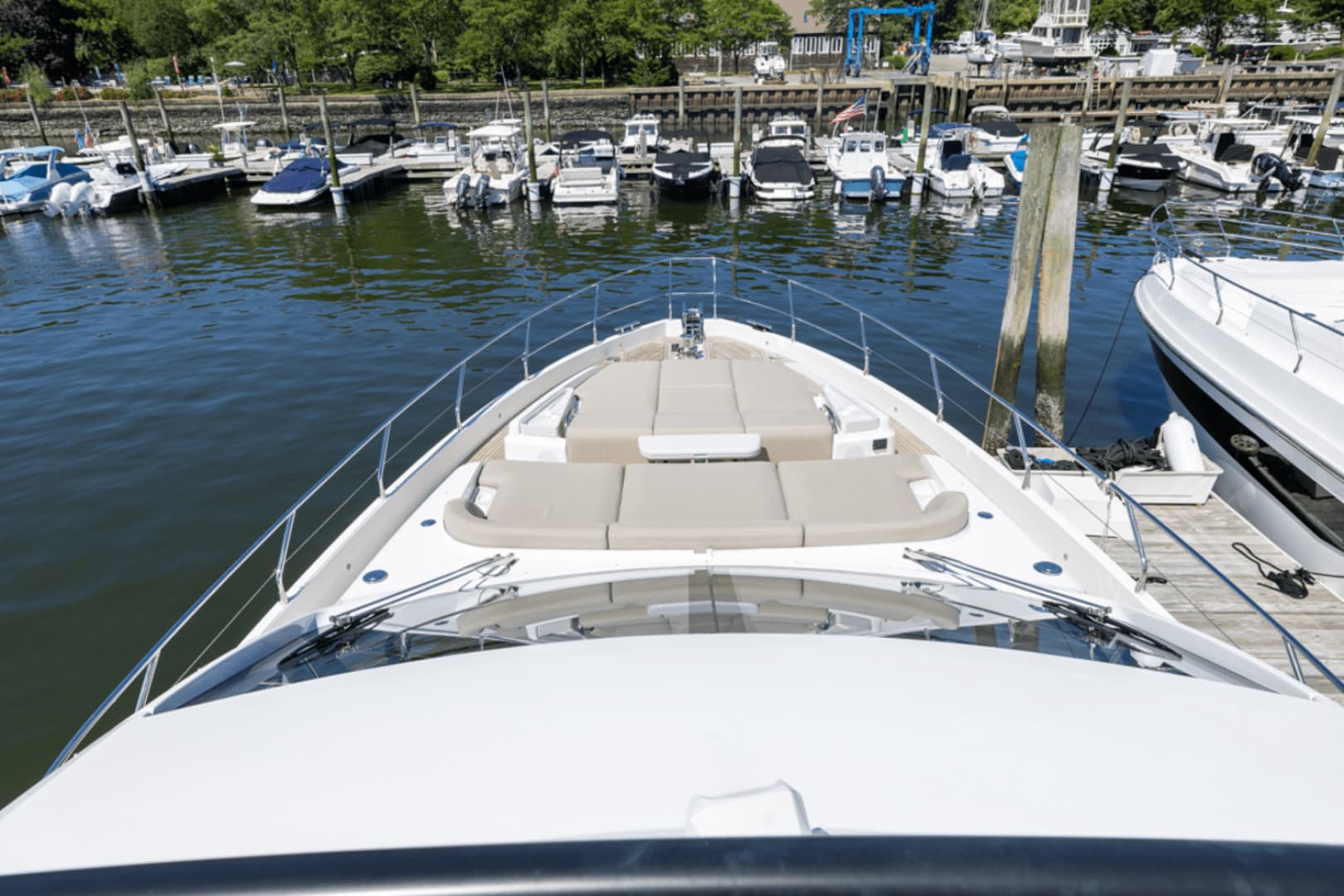 2025 Azimut Fly 68 - Image 56