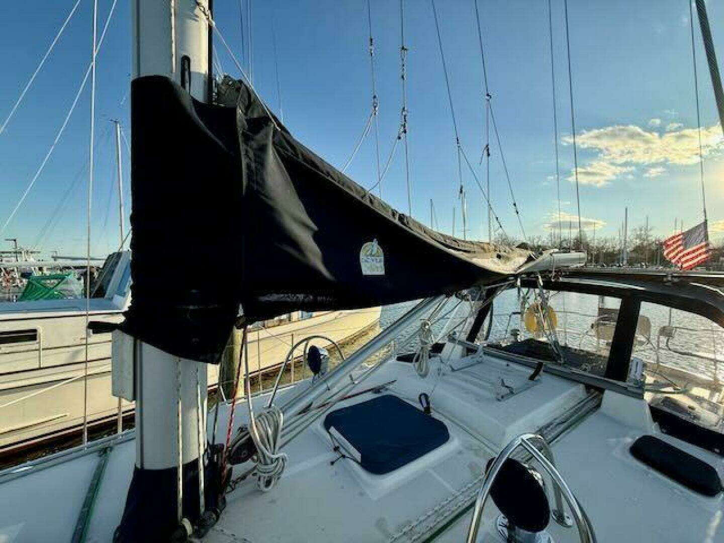 1999 Caliber 40 LRC - Image 26