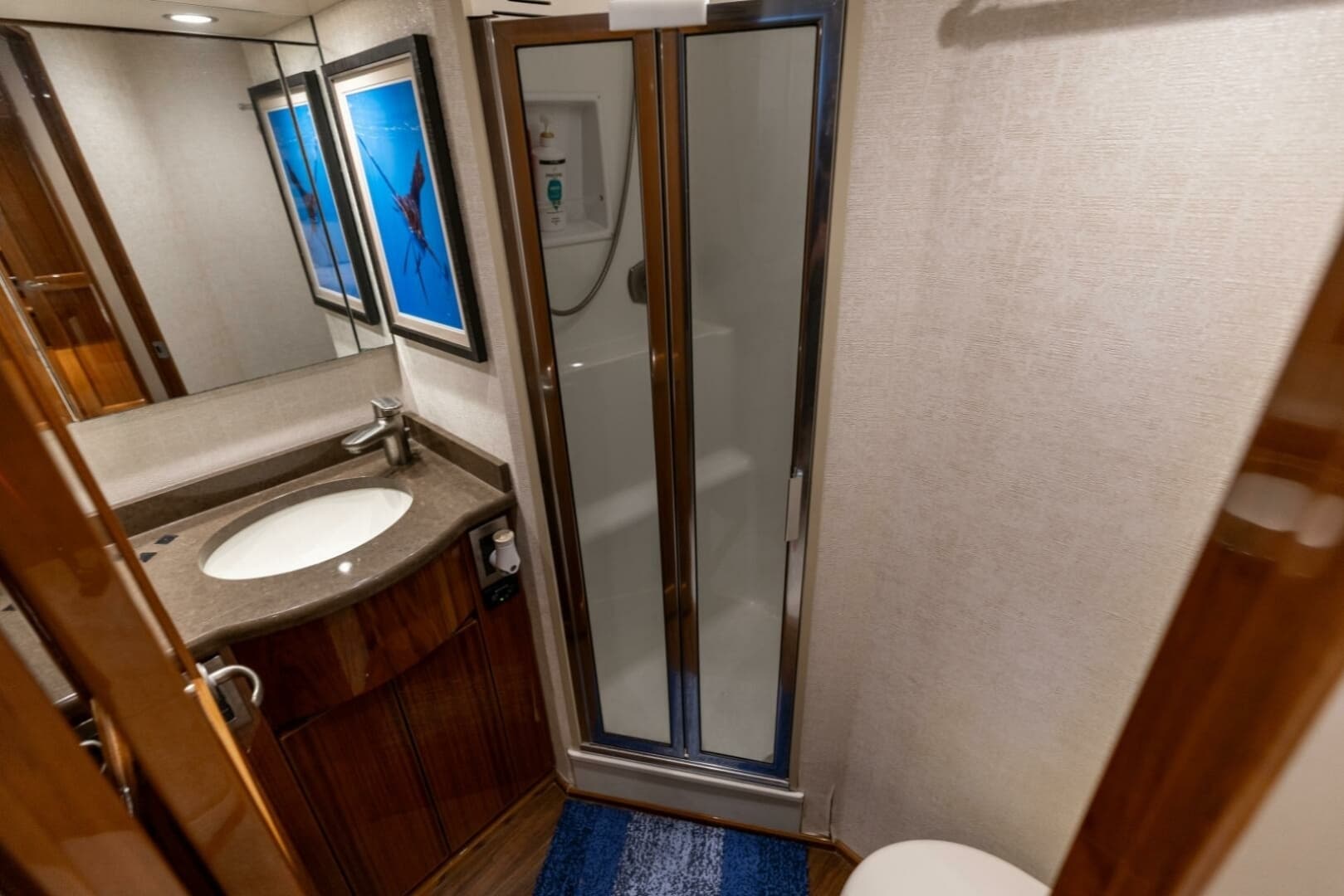 2015 Viking 62 Convertible - Image 19