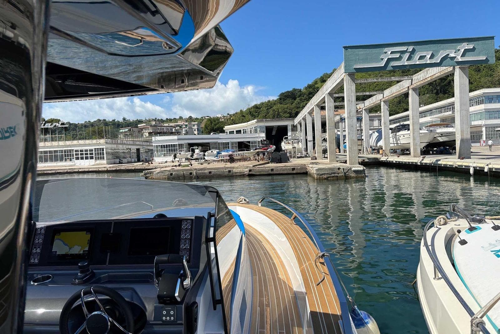 2024 Fiart Seawalker 35 yacht docked at a marina with Fiart signage.