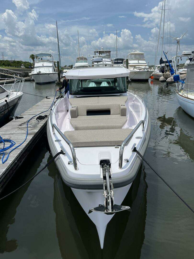 2024 Axopar Cross Cabin - Image 5