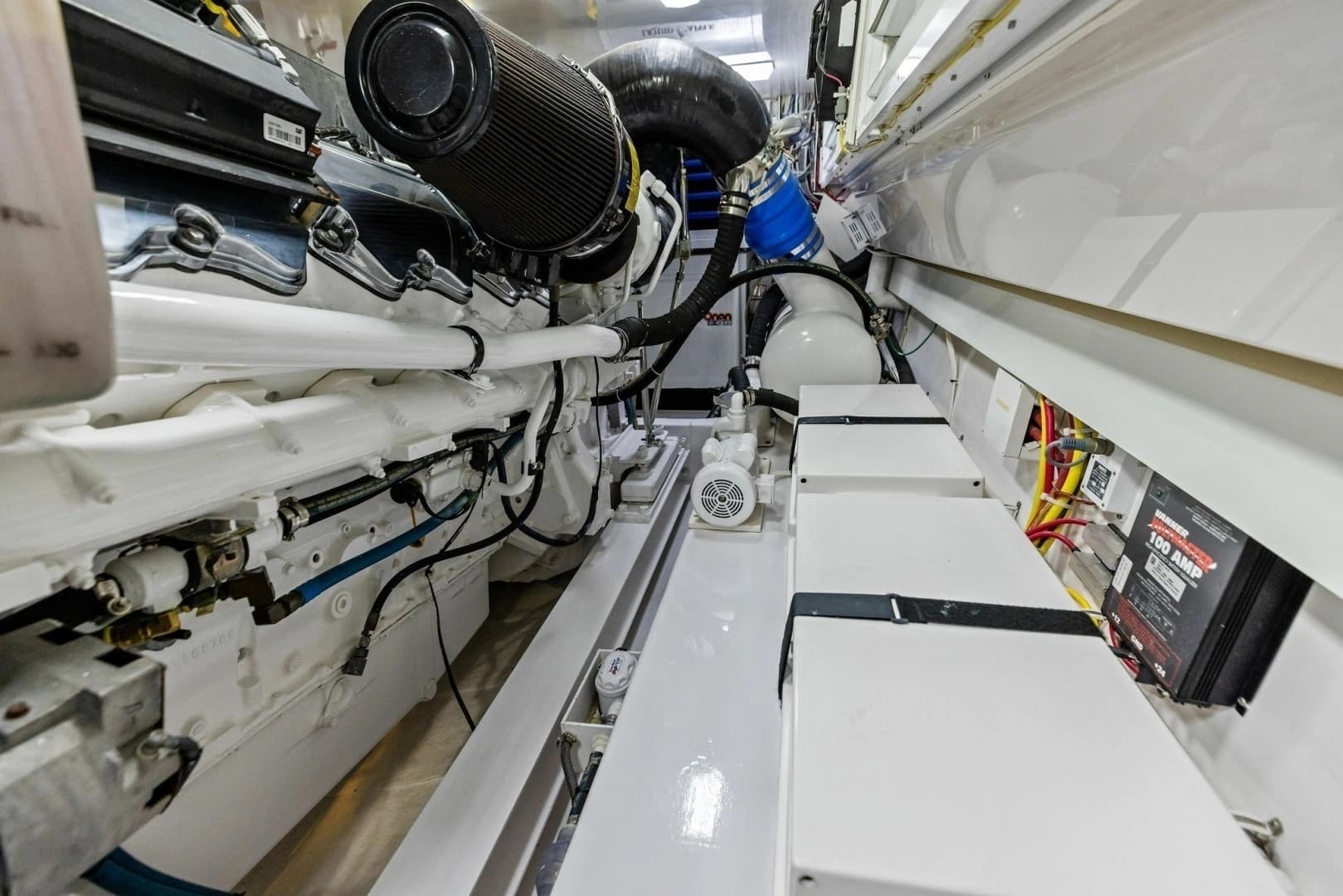 2008 Viking 68 Skybridge - Image 67