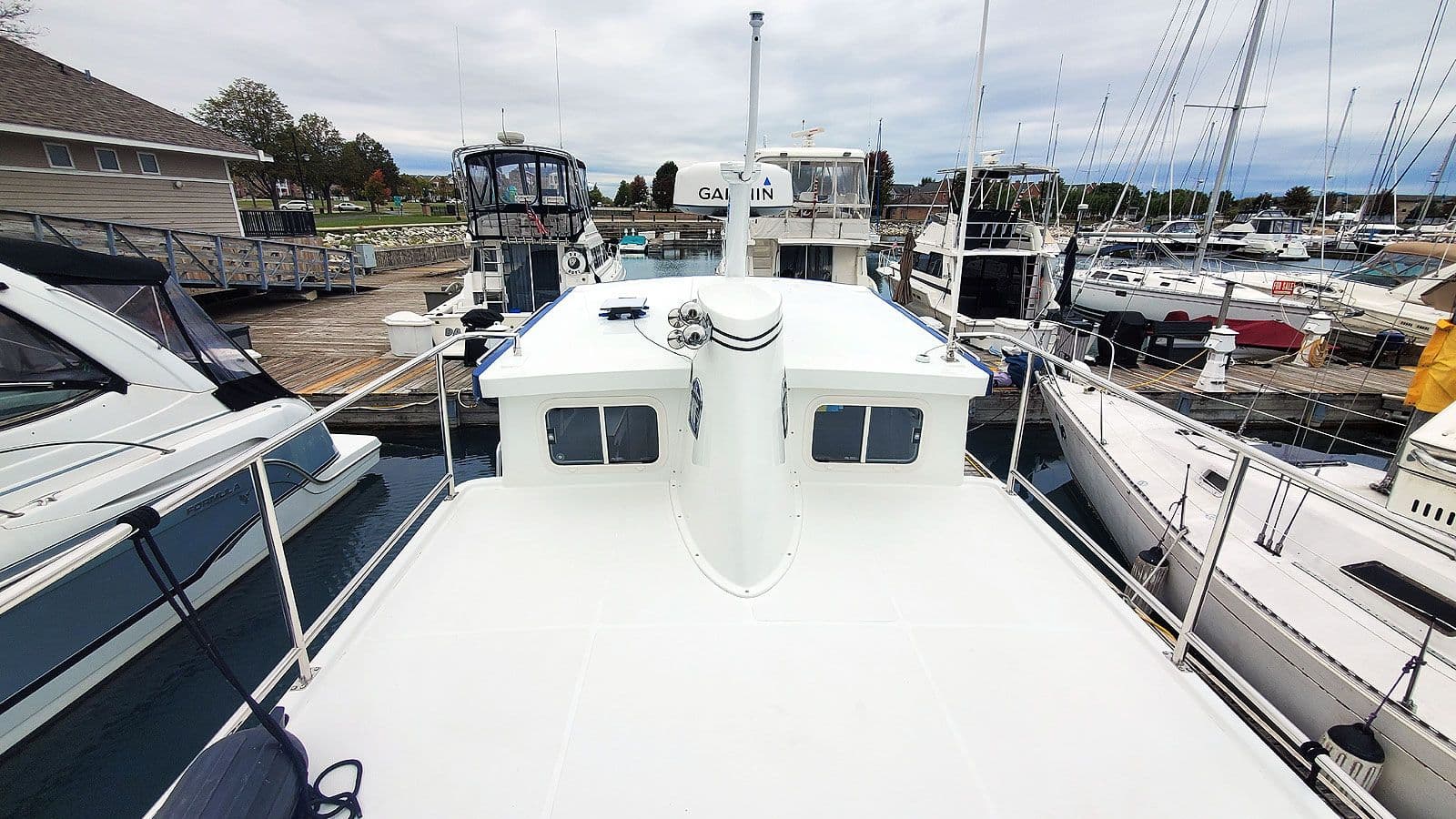Upper Deck Forward