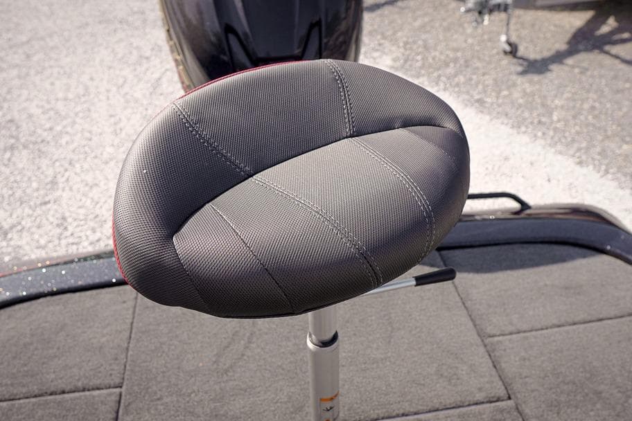 2026 Skeeter ZX200 boat seat with textured gray upholstery.