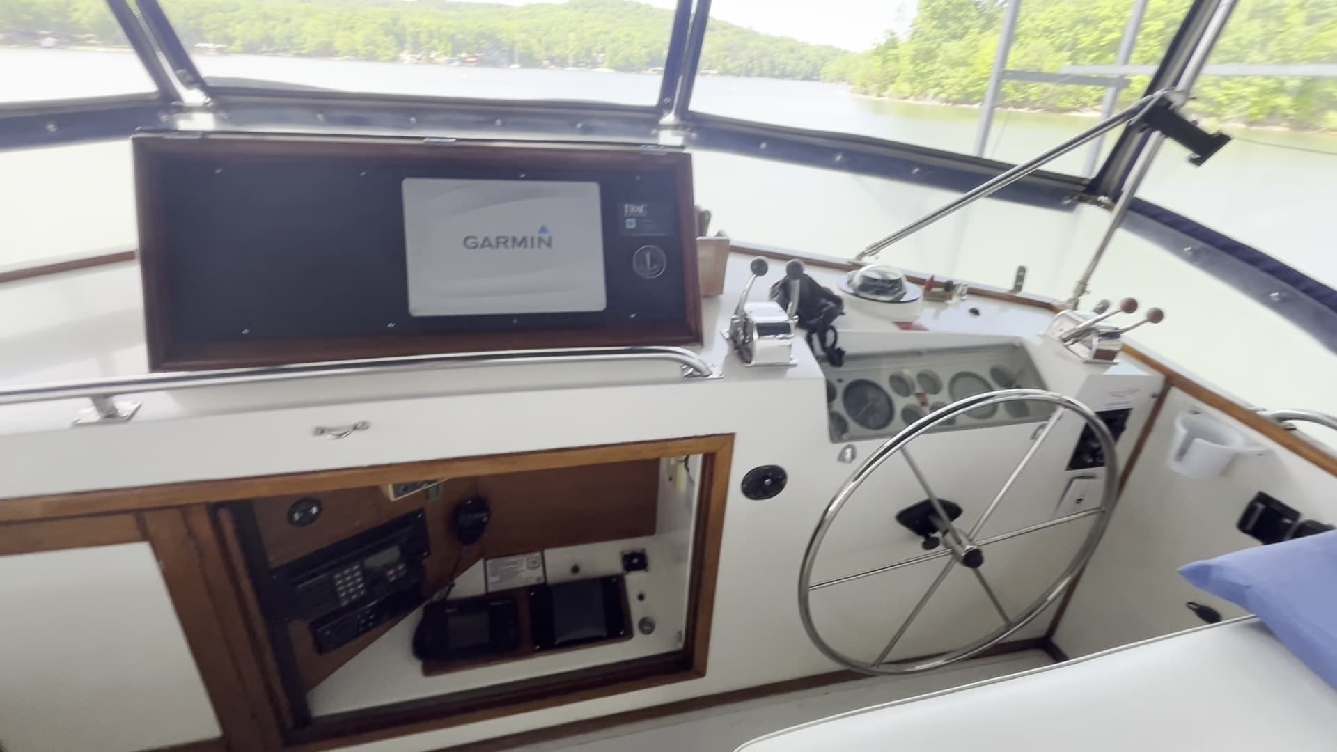 1987 Grand Banks 49 Motor Yacht - Image 20