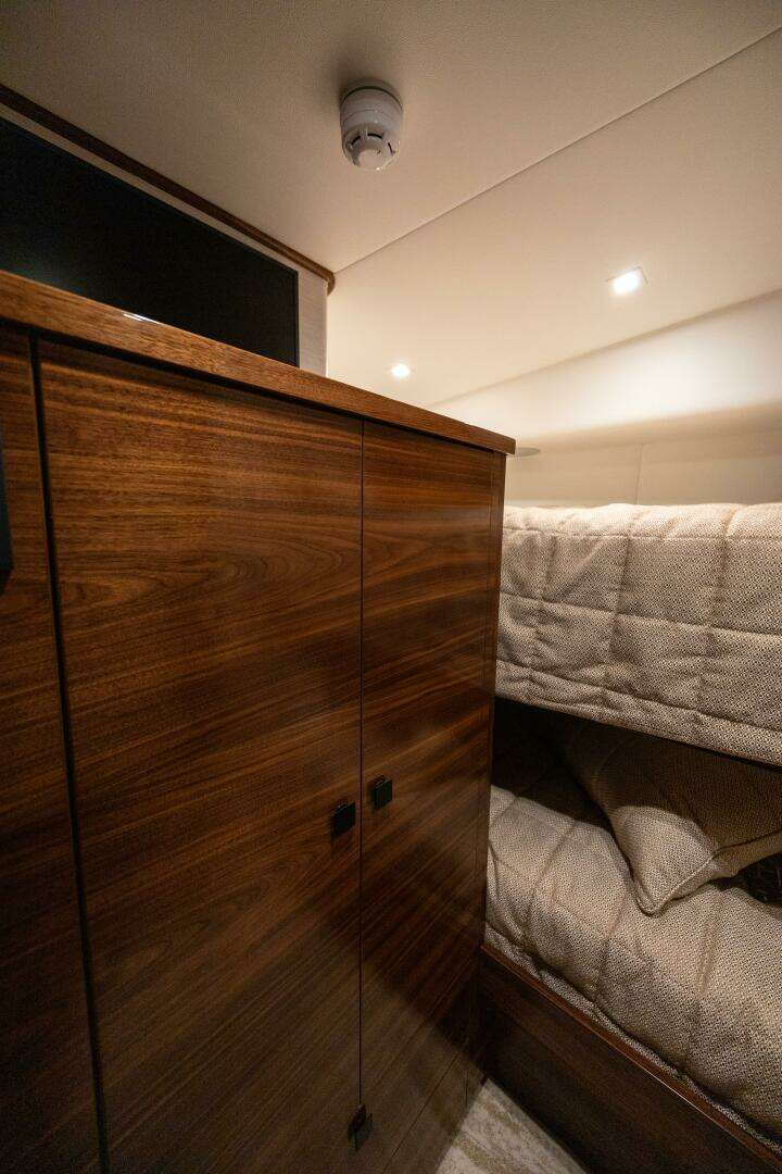 2025 Viking 82 Convertible - Image 28