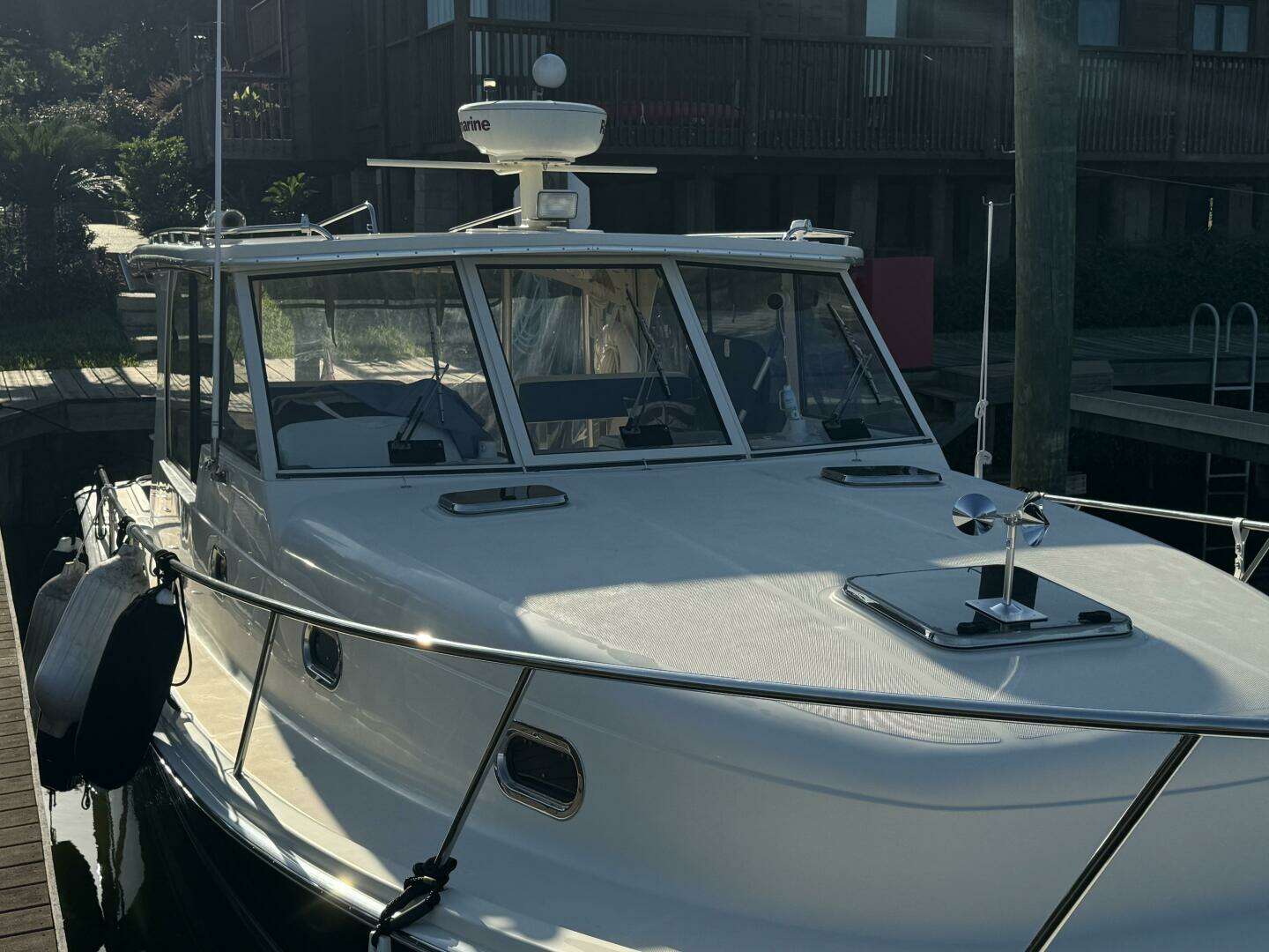 2008 Mainship 34 Pilot Hardtop - Image 21