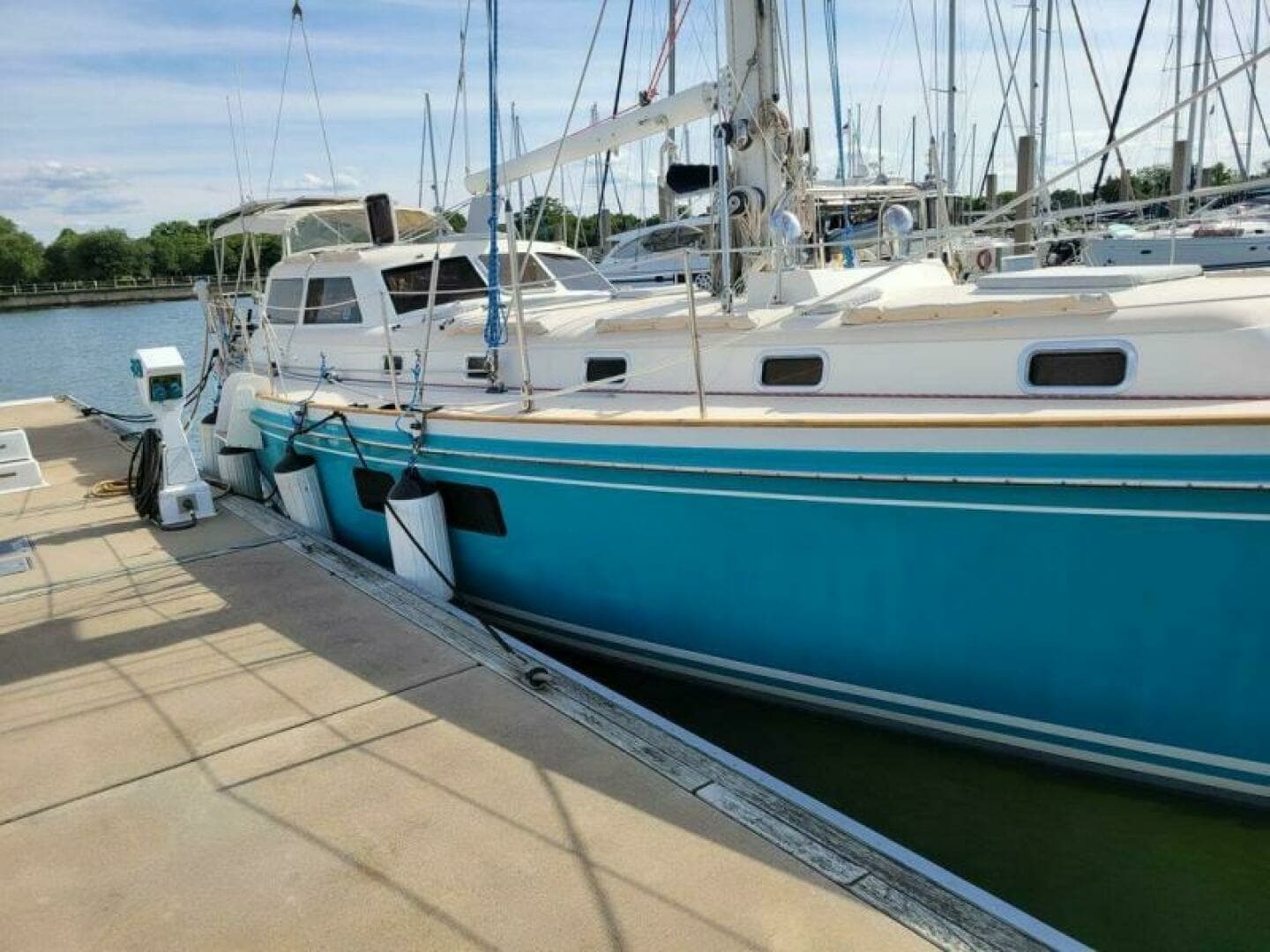 1996 Little Harbor 51 Pilothouse - Image 4