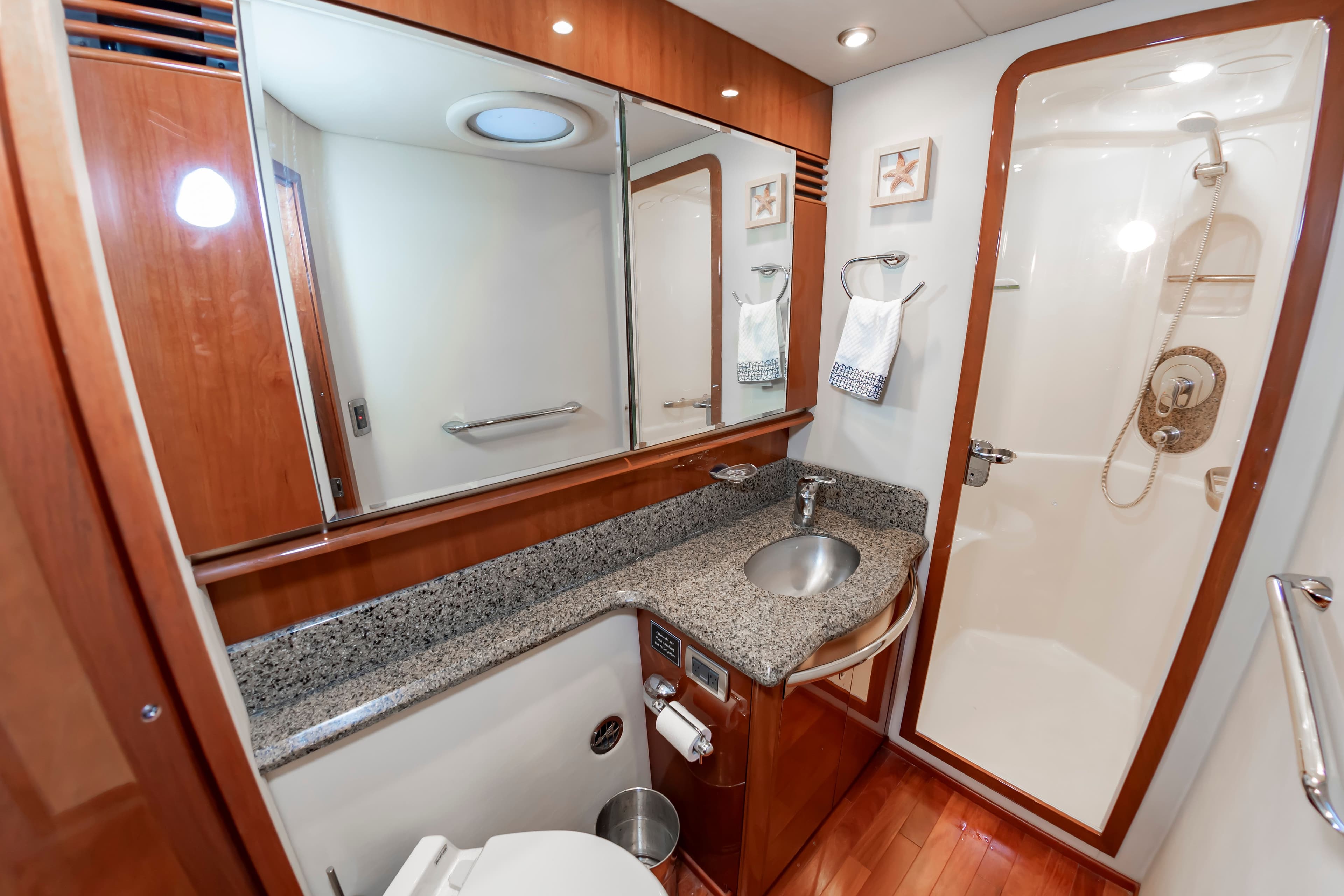 2007 Sea Ray 58 Sedan Bridge - 39