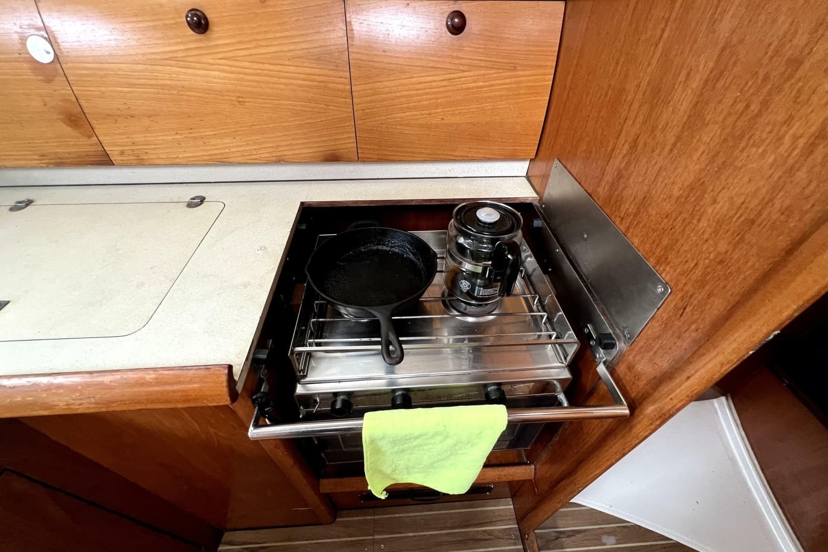 2002 Jeanneau Sun Odyssey 40 - Image 28