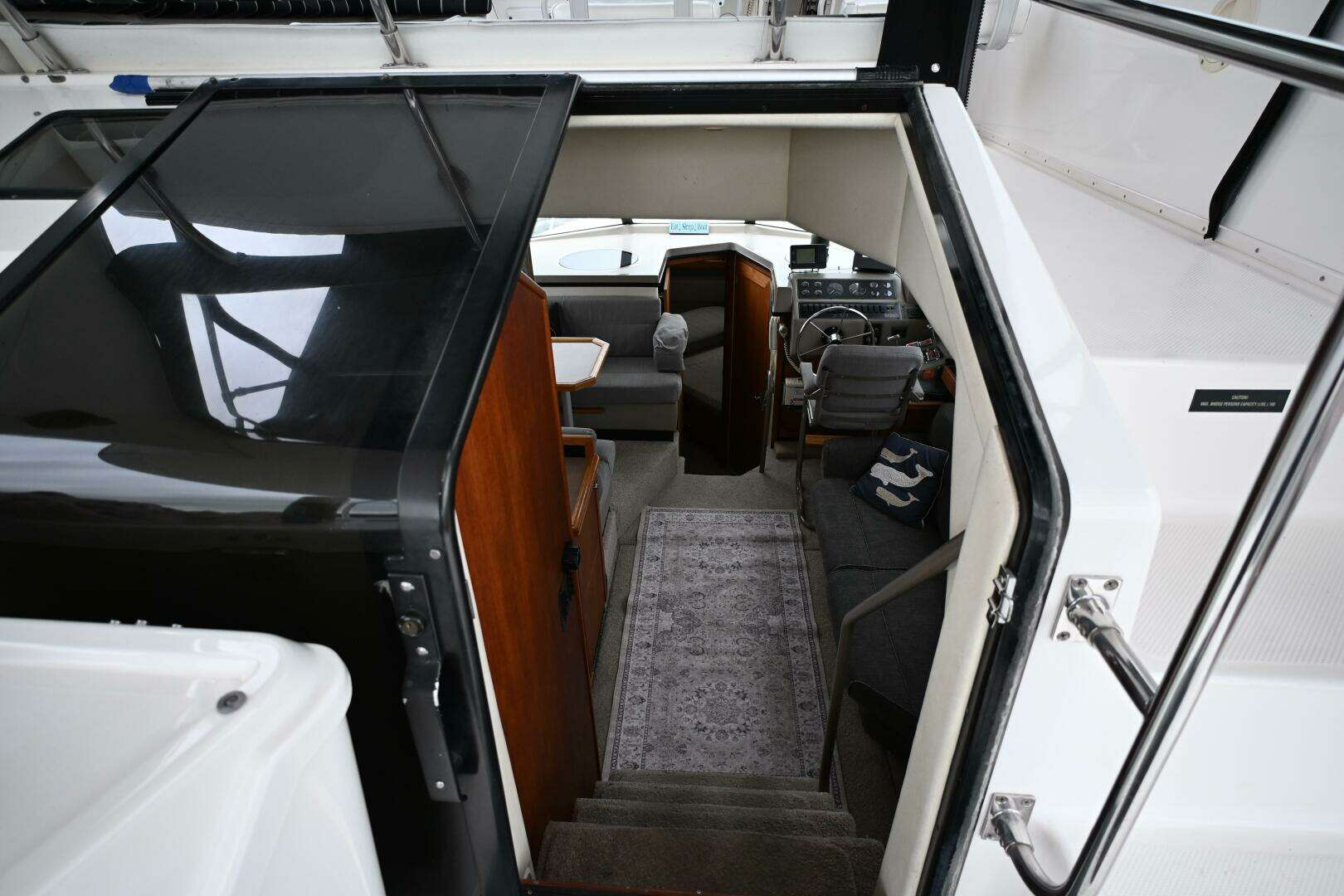 1996 Bayliner 4087 Aft Cabin Motoryacht - Image 27