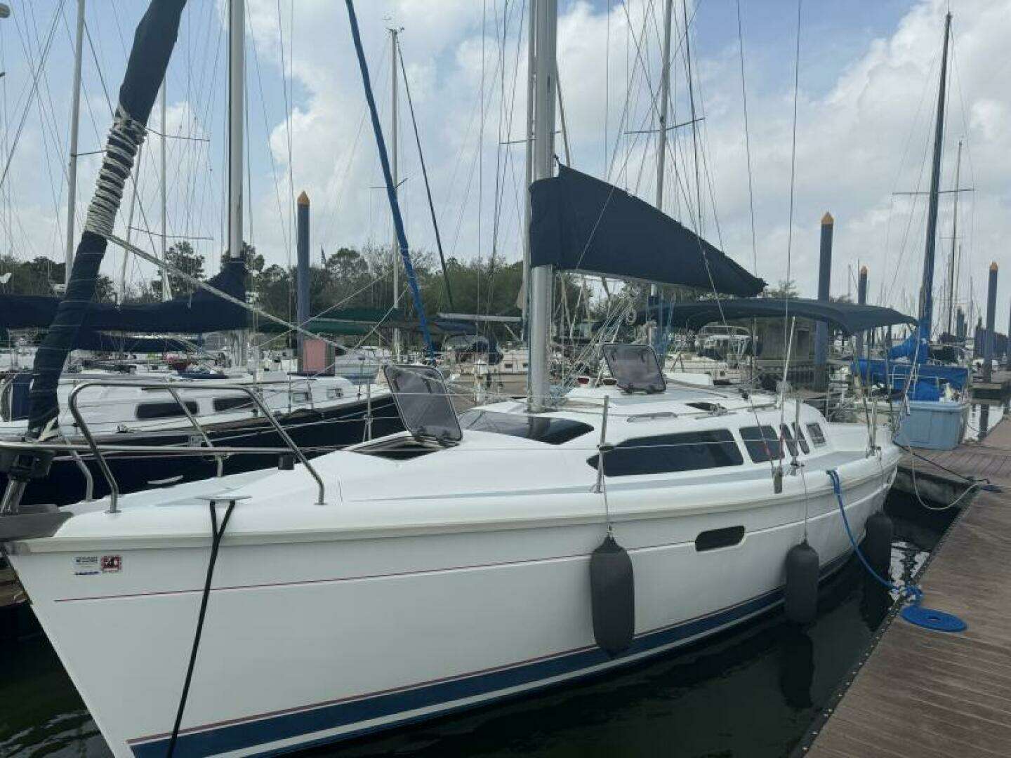 1995 Hunter 336 - Image 4