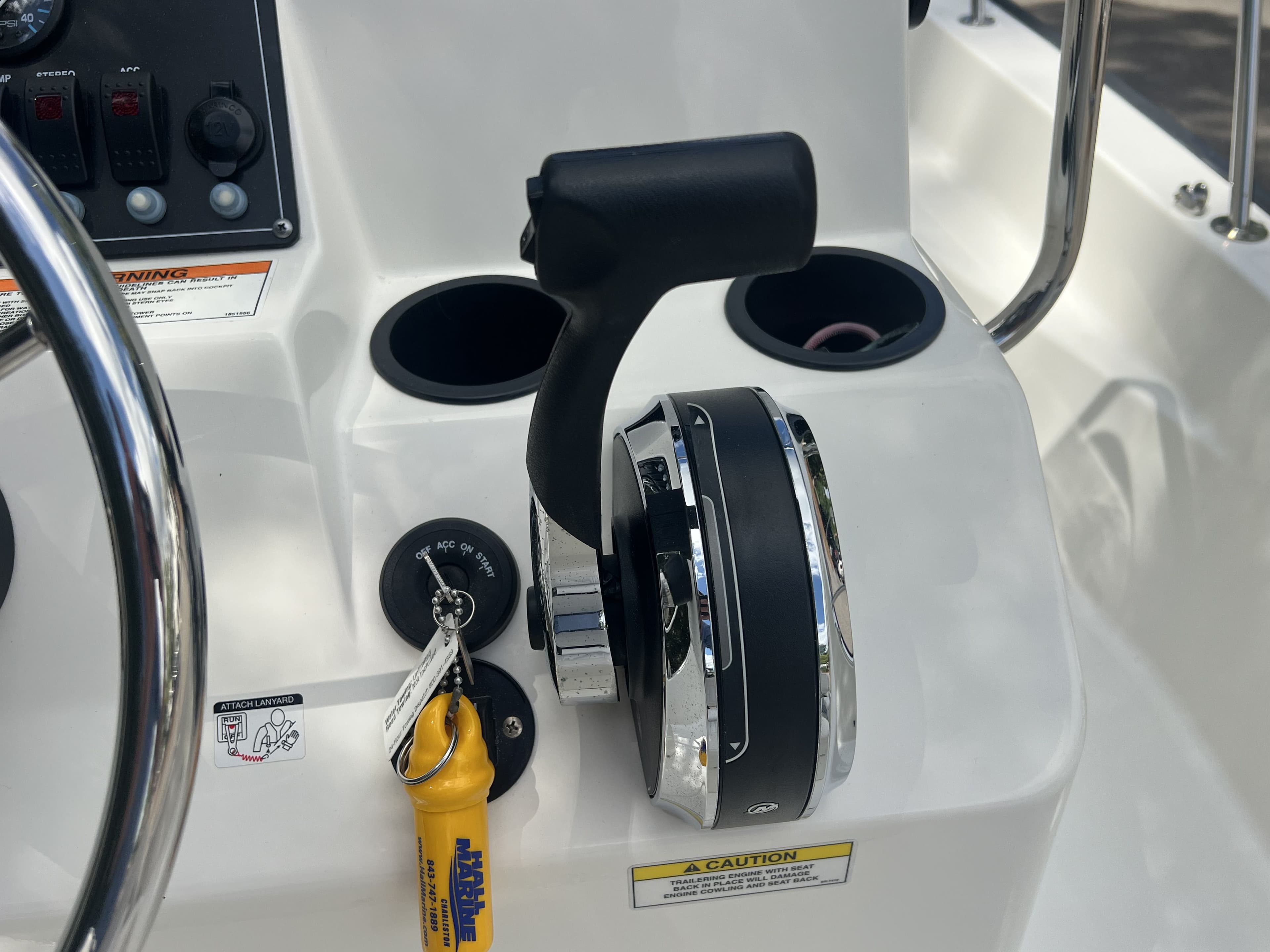 2016 Boston Whaler 170 Montauk - 12