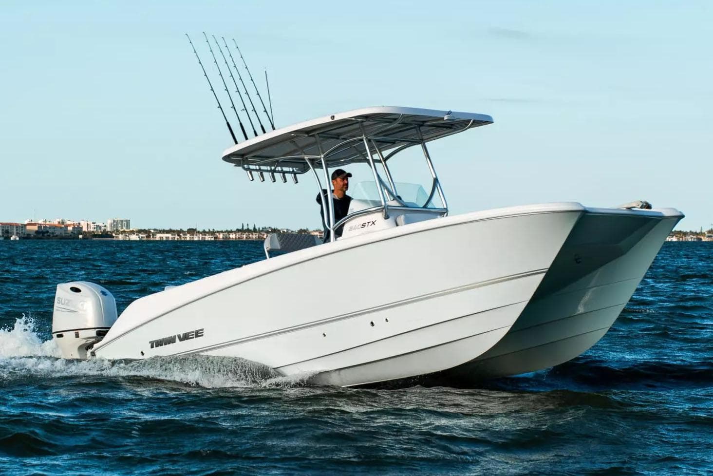 2026 Twin Vee 240 STX CC