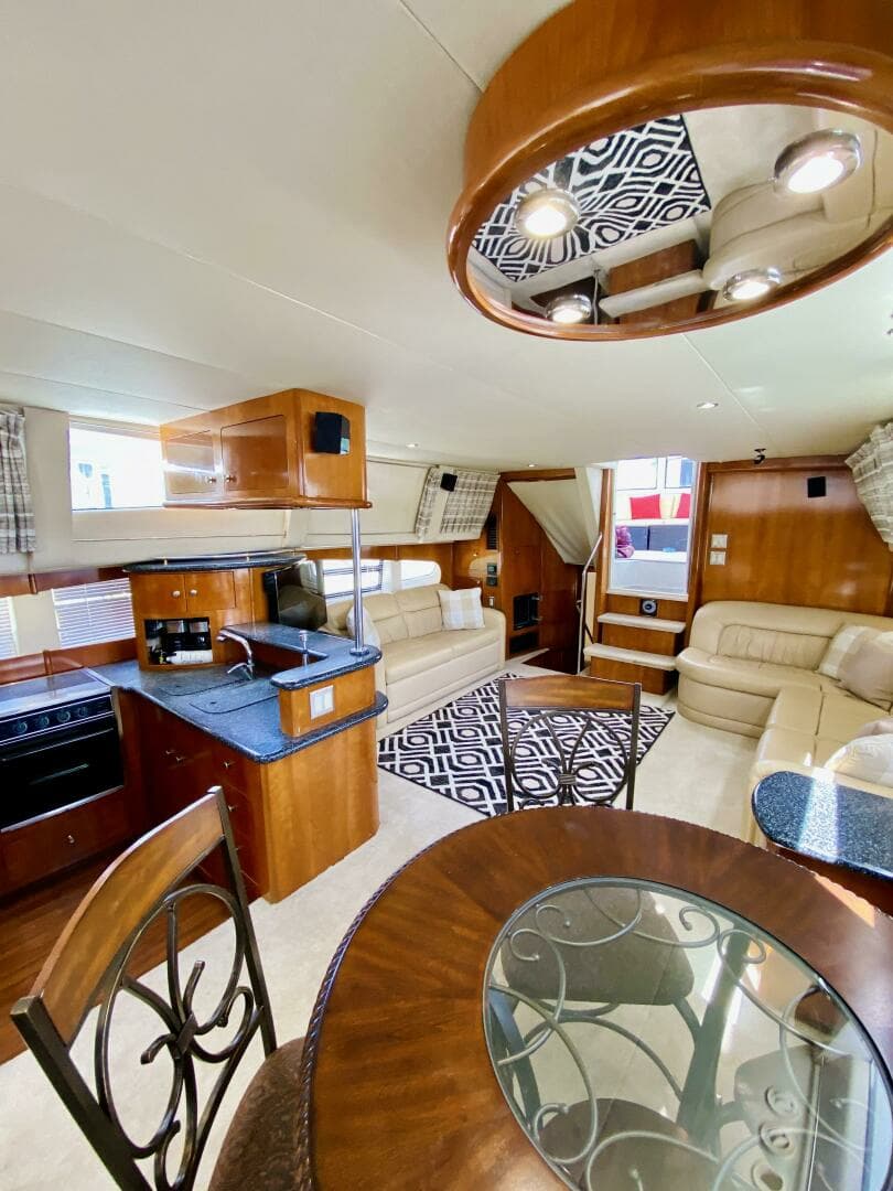 2000 Carver 506 Motor Yacht - Image 19