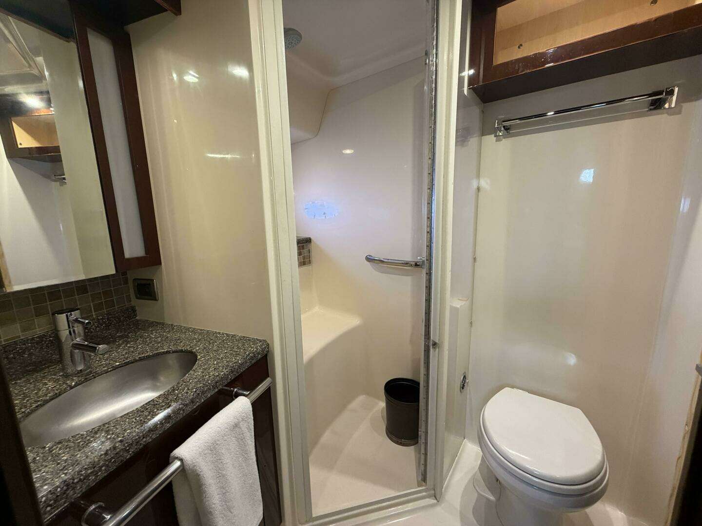 2008 Sea Ray 47 Sedan Bridge - Image 26