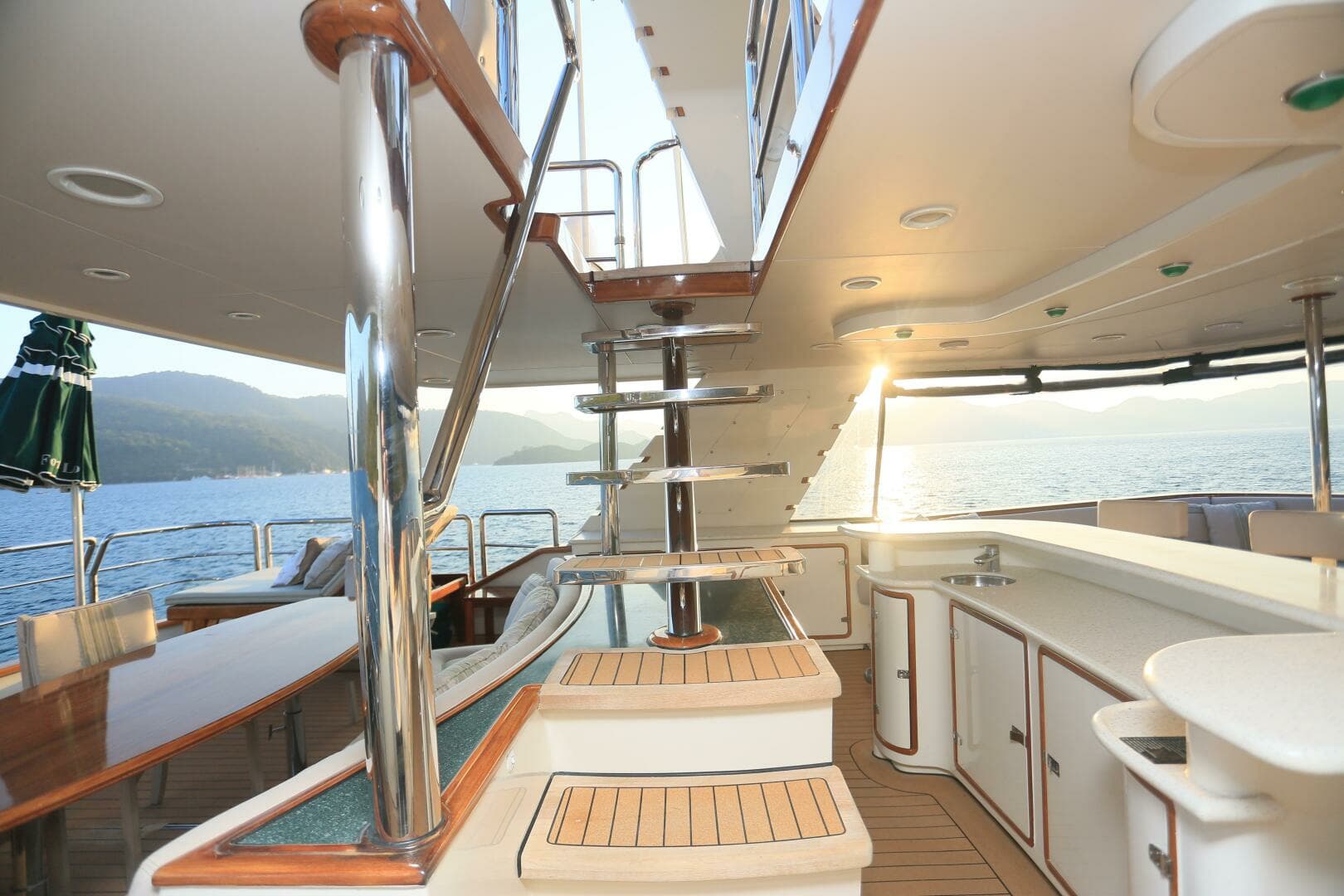 2004 Westport Custom - Image 24