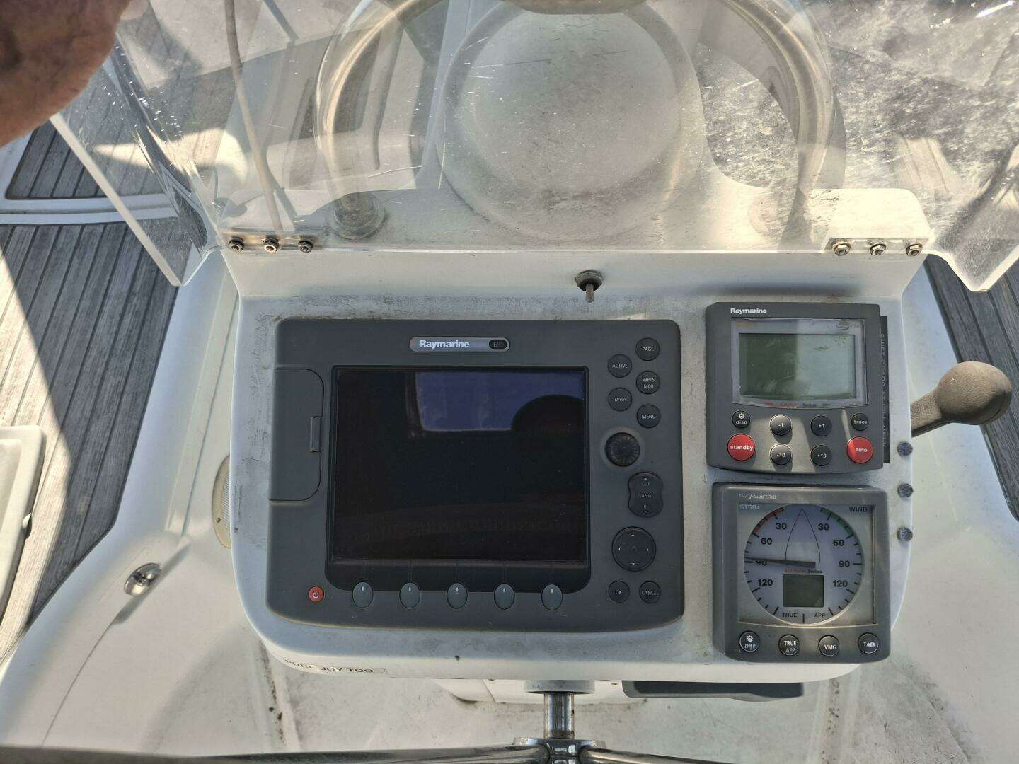 2006 Beneteau 393/403 - Image 5