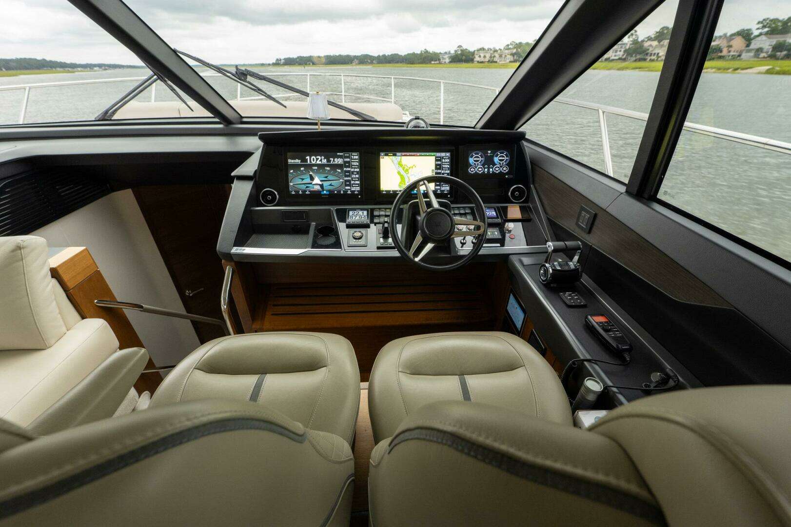 2021 Princess S62 - Image 50
