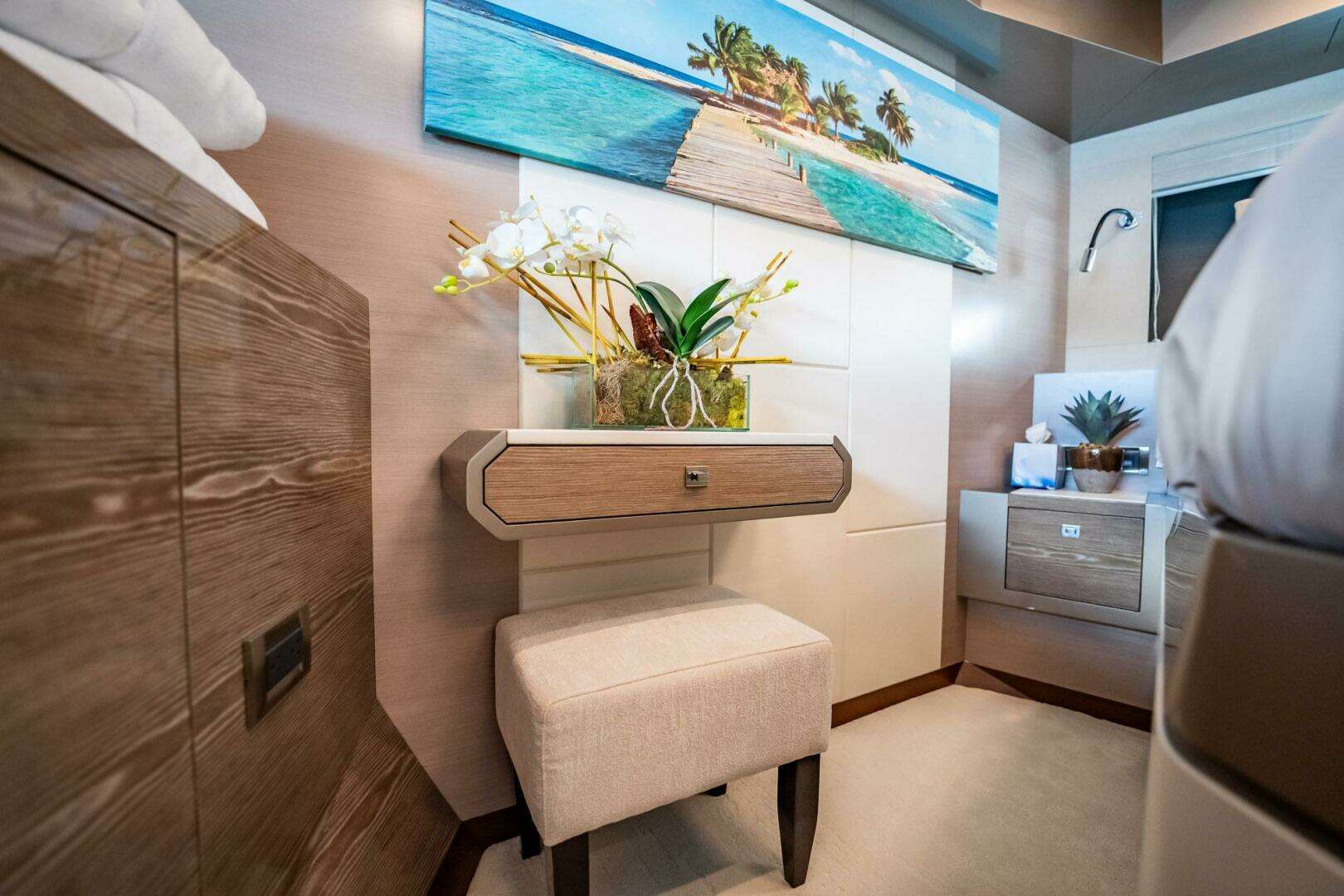 2021 Ocean Alexander 27 Explorer - Image 45