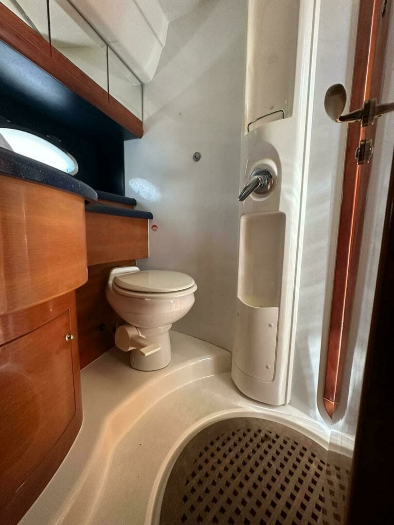 2007 Cranchi Mediterranee 50 HT - Image 65