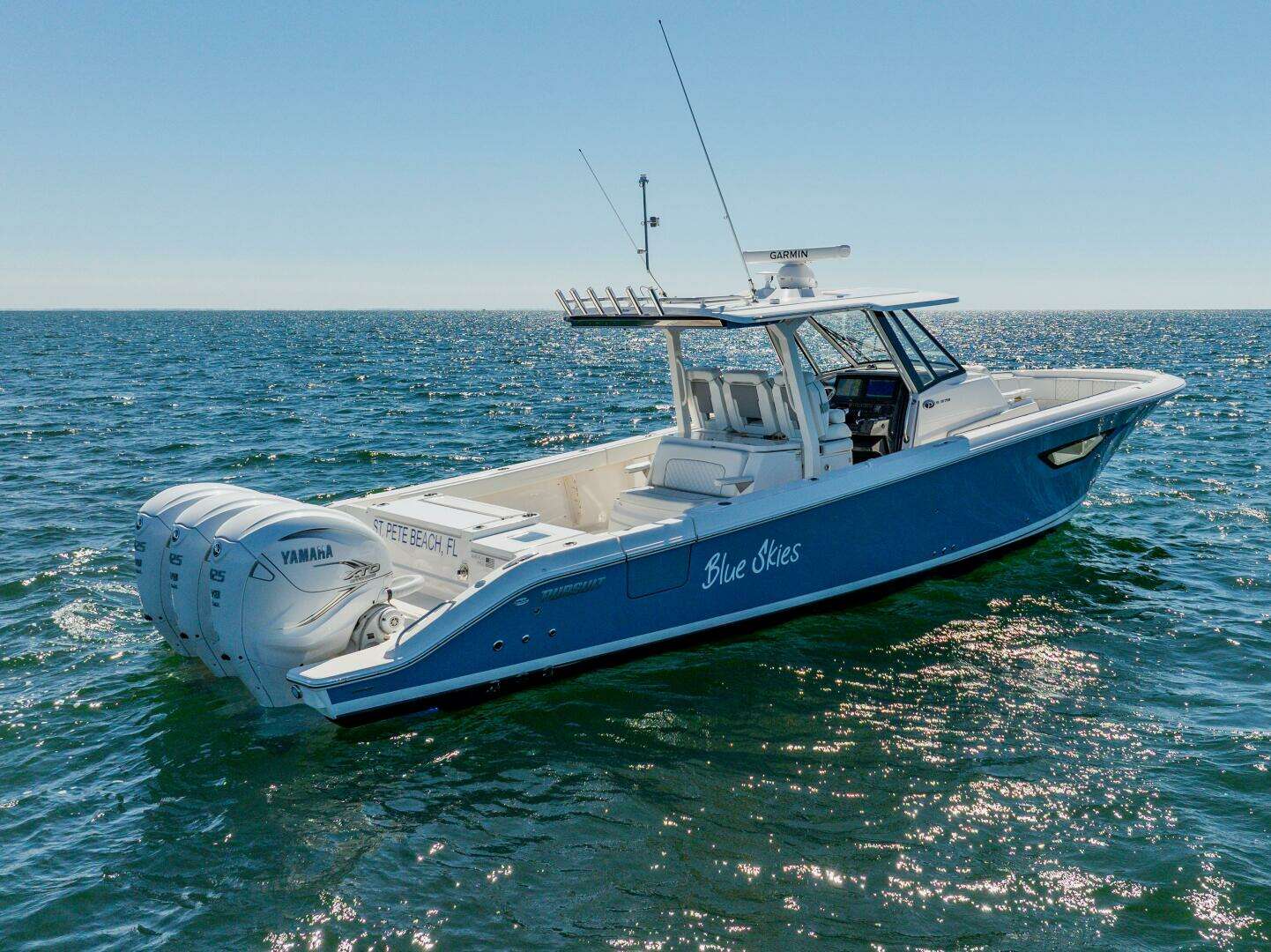 2022 Pursuit S 378 Sport - Image 2