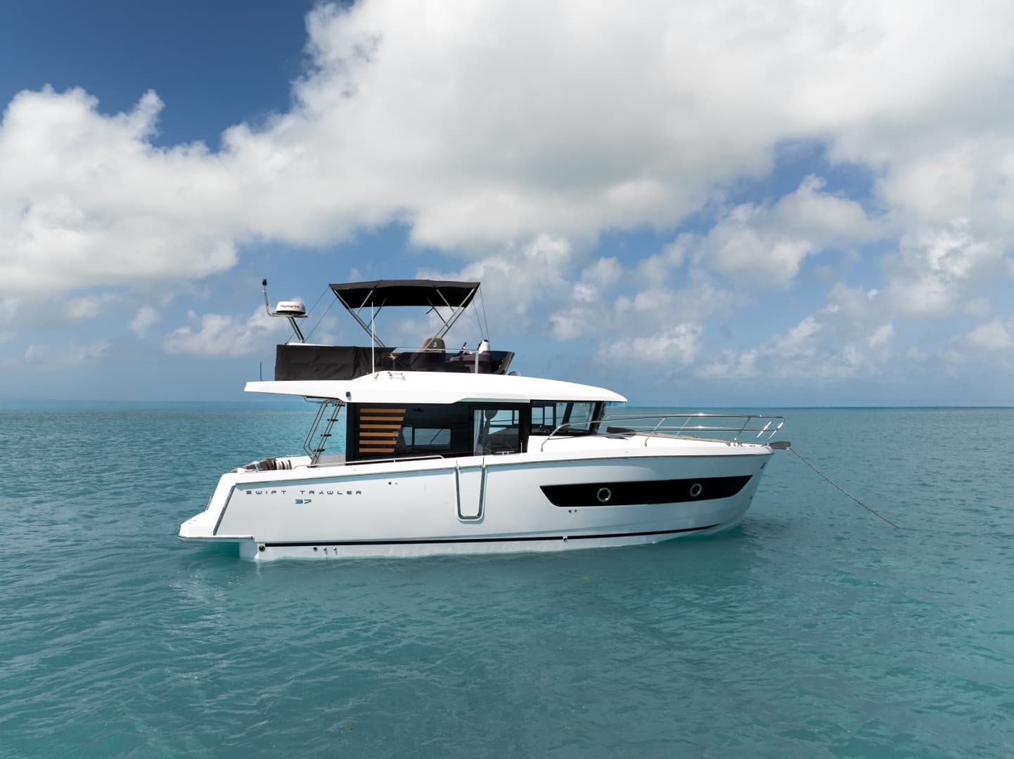 2027 Beneteau Swift Trawler 37 - Image 31