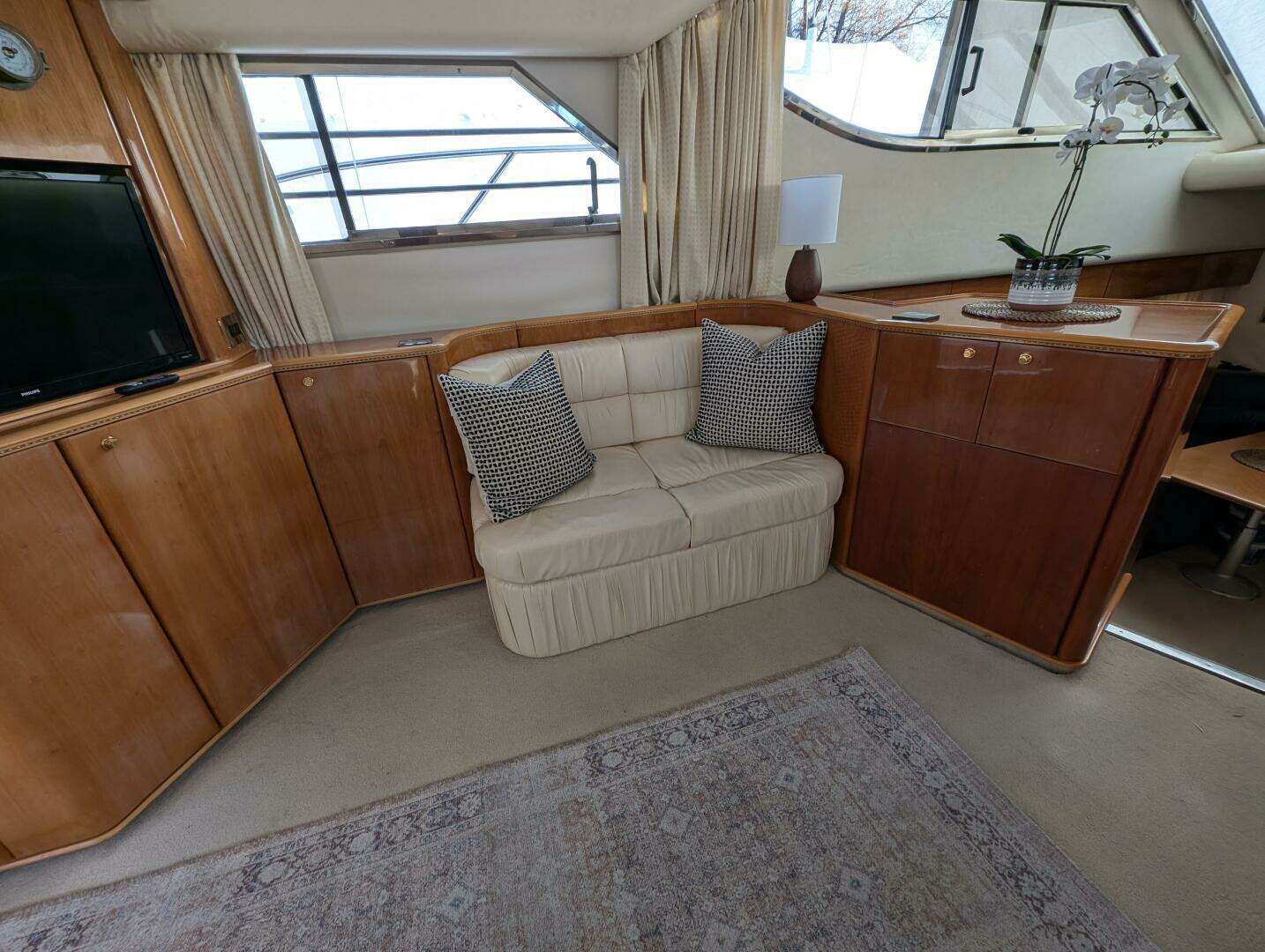 1998 Viking Princess Sport Cruiser - Image 23