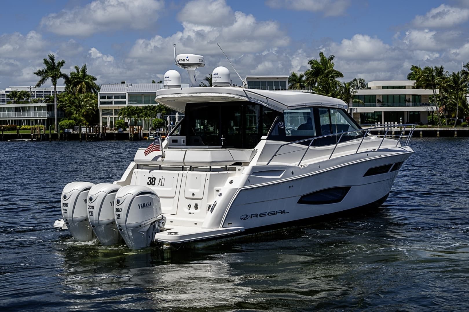 2025 Regal 38 XO - Image 2