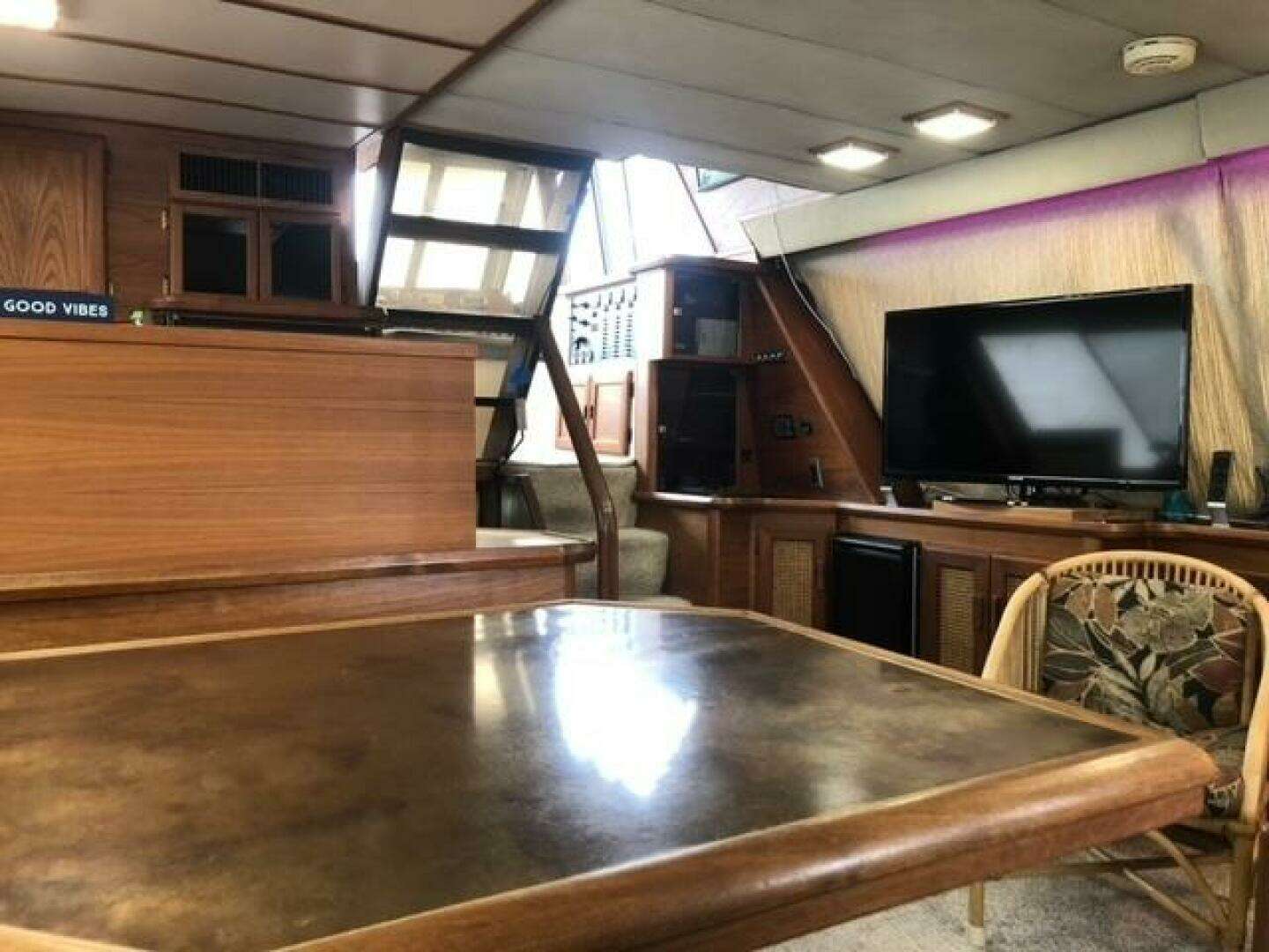 1985 Bayliner 4550 Motoryacht - Image 19