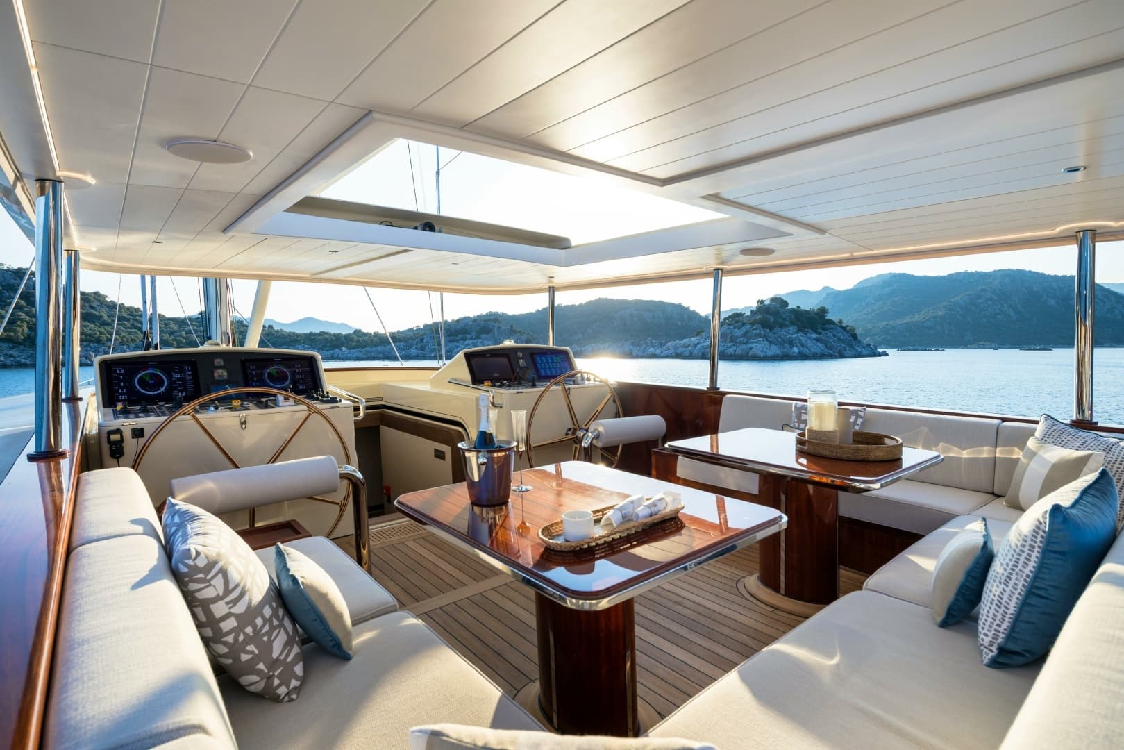 2026 Ares Yachts — - Image 20