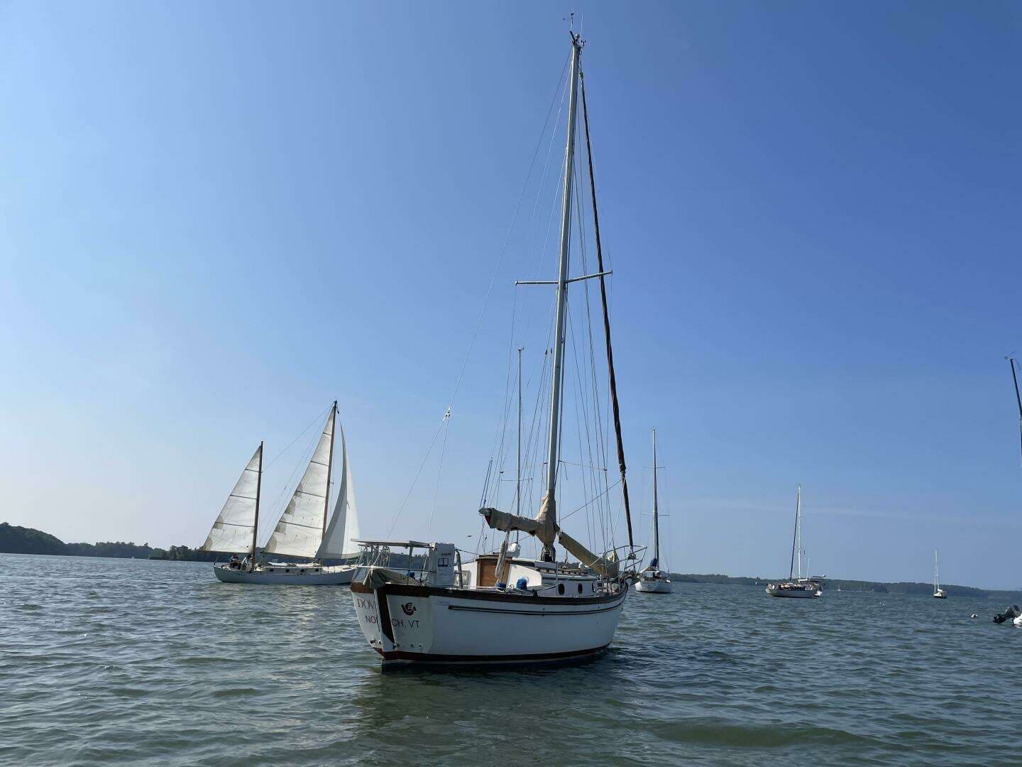 1979 Shannon 28 Cutter - Image 2