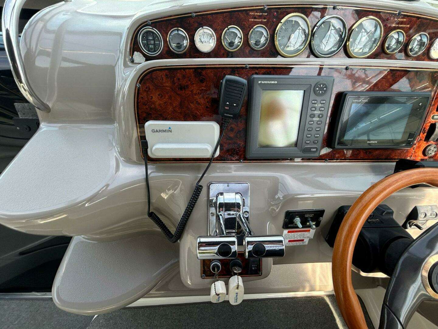 2001 Wellcraft 3700 Martinique - Image 18