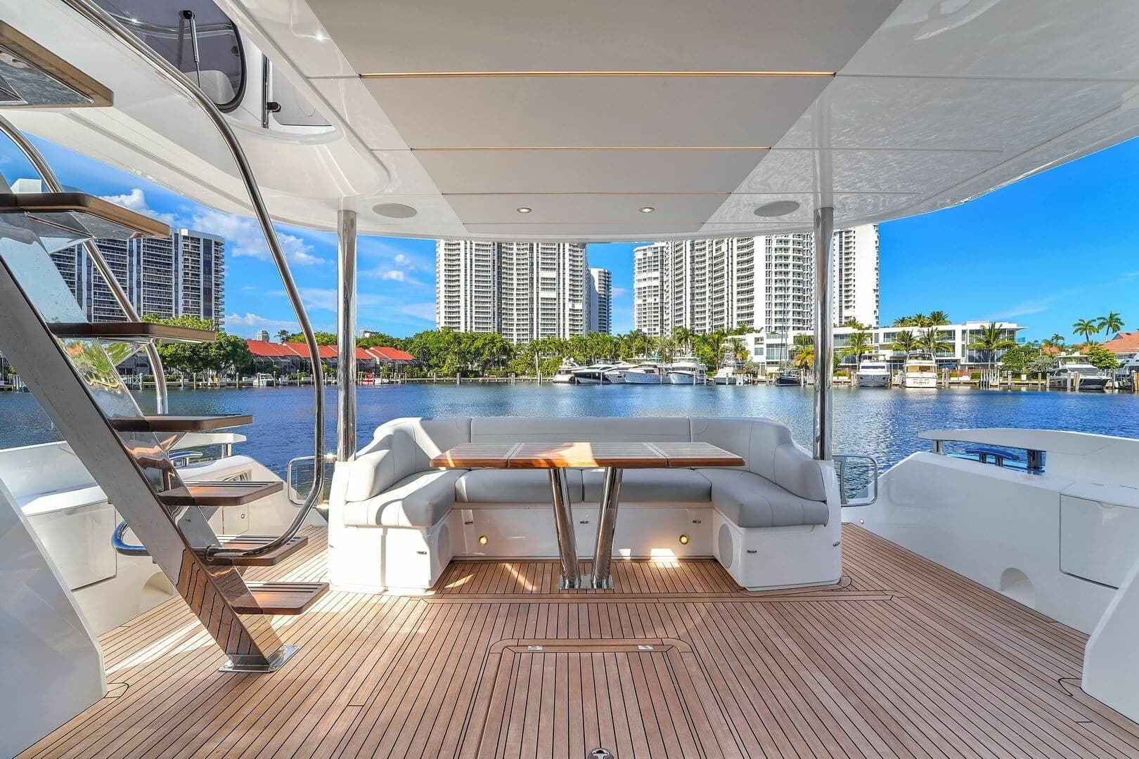 2023 Sunseeker Manhattan 68 - Image 41