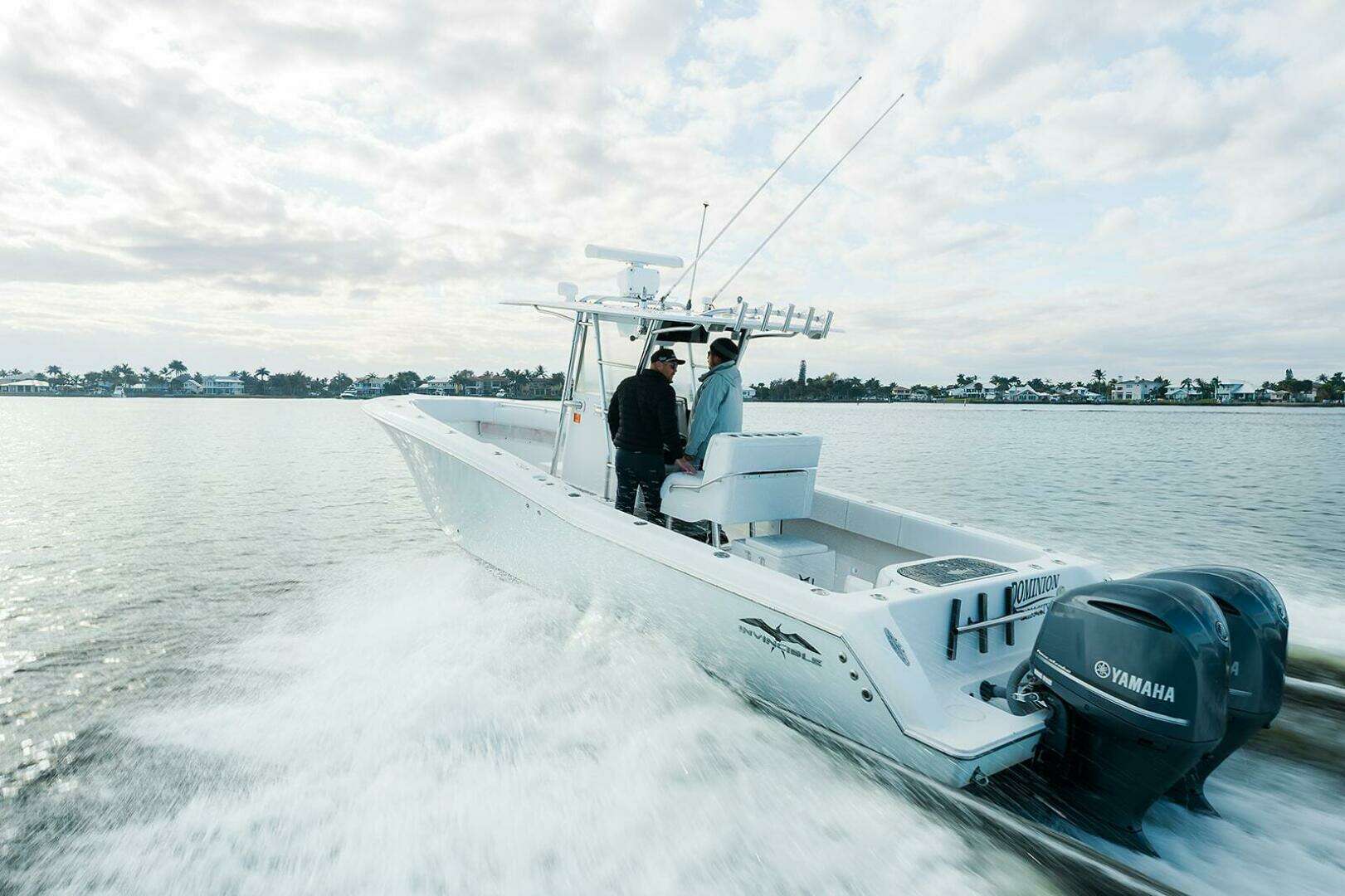 2007 Invincible 33 Open - Image 9