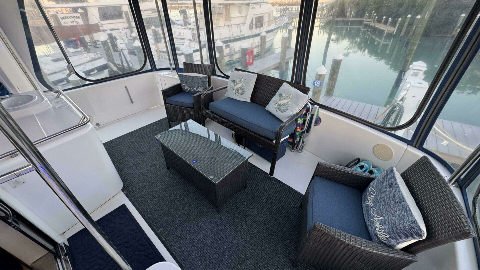 2000 Sea Ray 420 Aft Cabin - Image 13