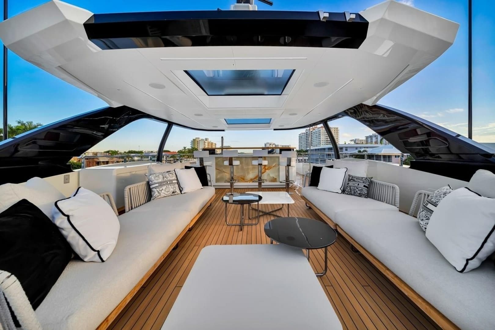2024 Baglietto DOM 133 Tri-Deck Motoryacht - Image 20