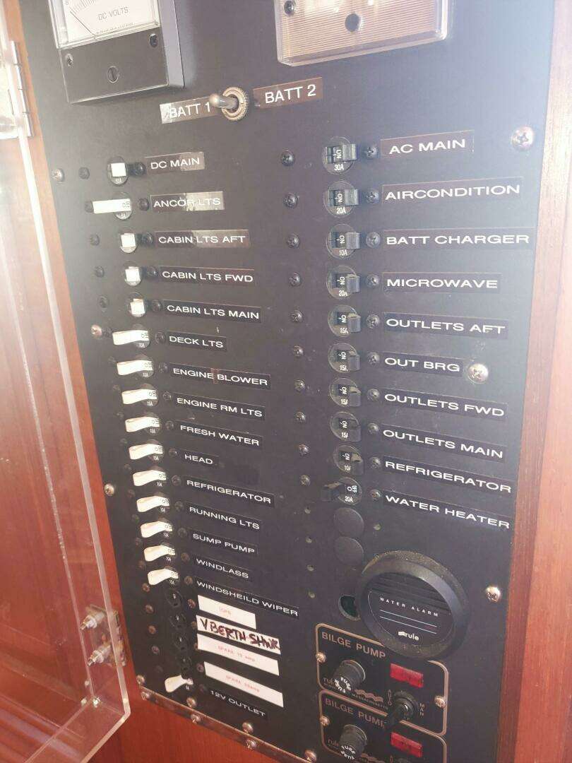 1980 CHB Double Cabin - Image 24