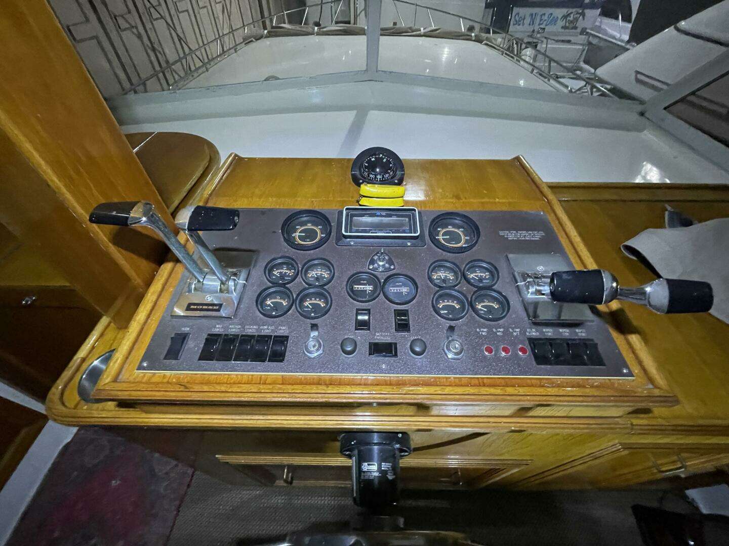 1986 Egg Harbor 40 Motor Yacht - Image 24