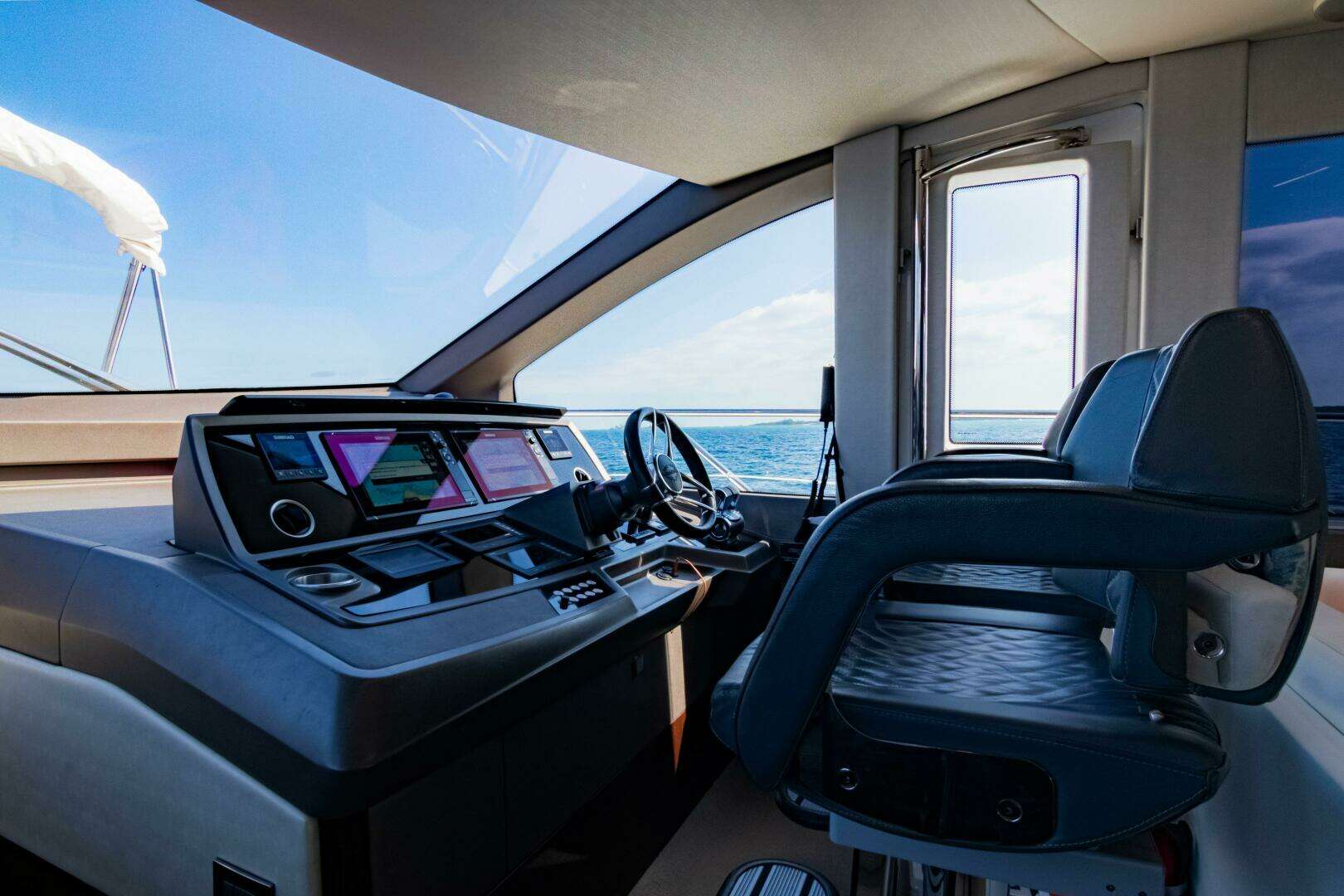 2018 Sunseeker Manhattan 66 - Image 12