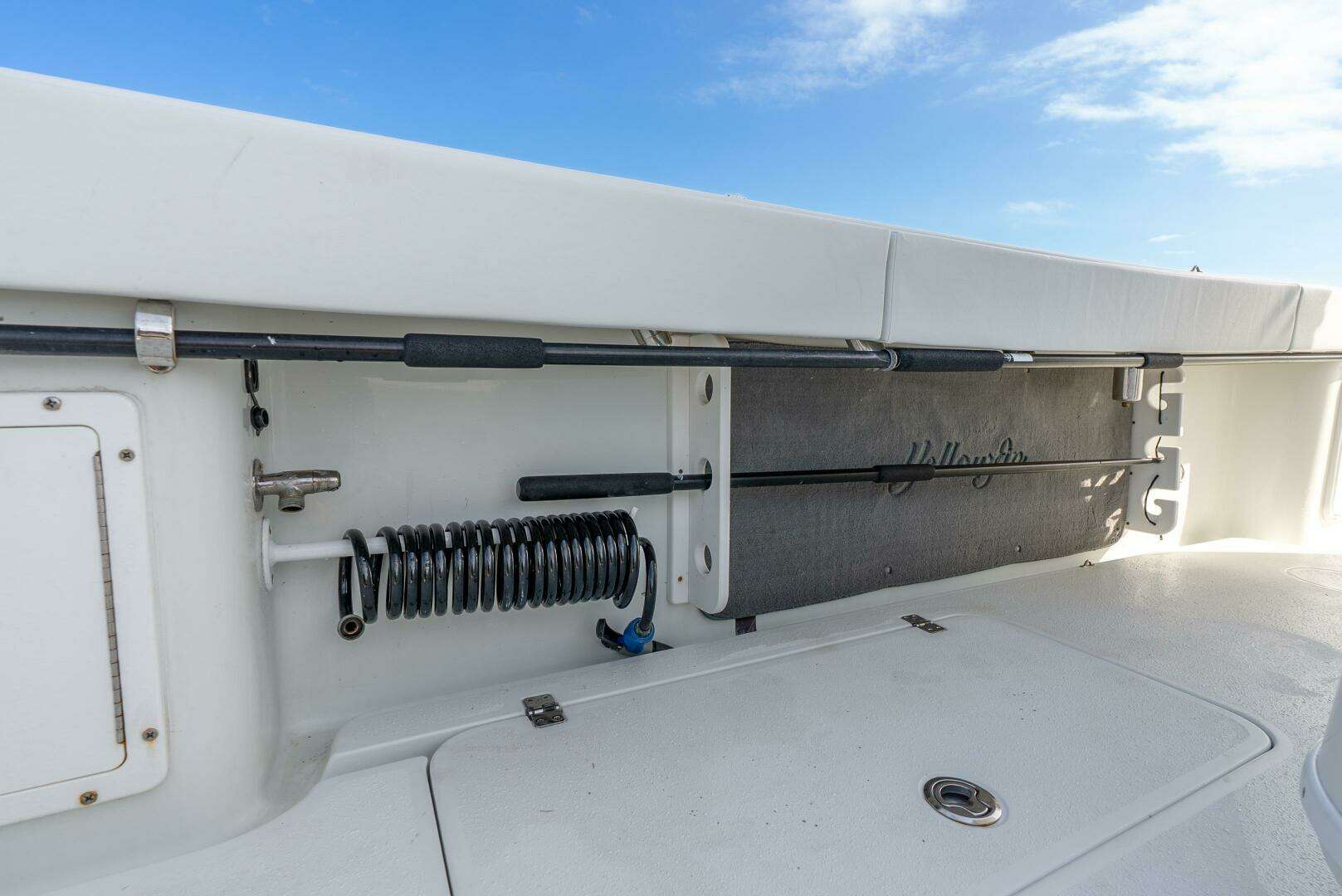 2014 Yellowfin — - Image 39