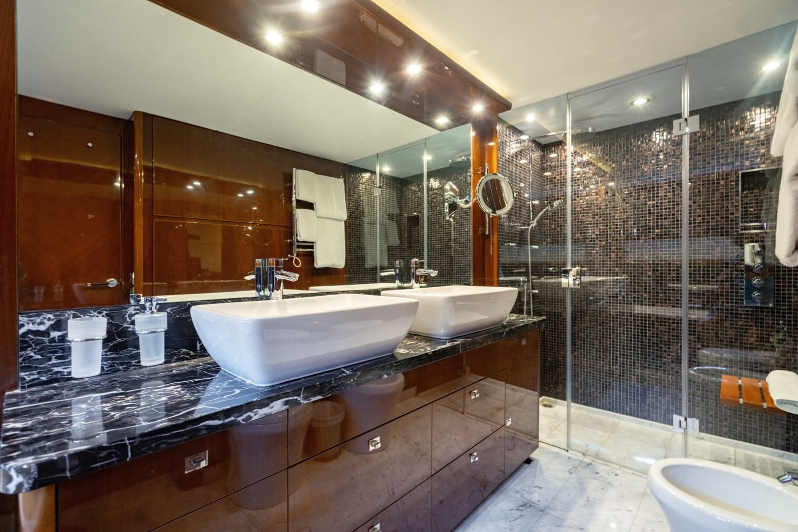 2010 Princess 95 M/Y - Image 18