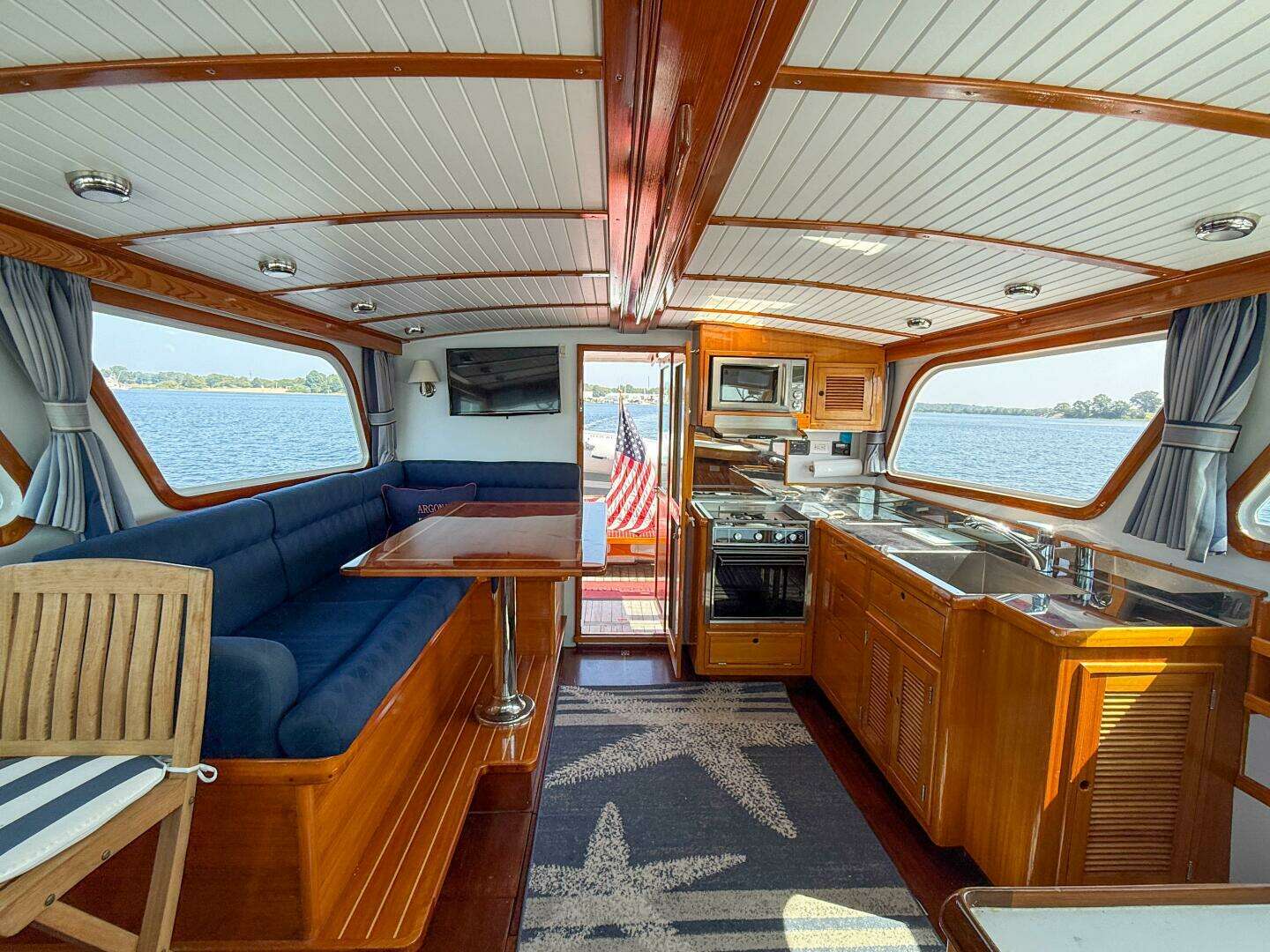 1984 Wilbur 38 - Image 43
