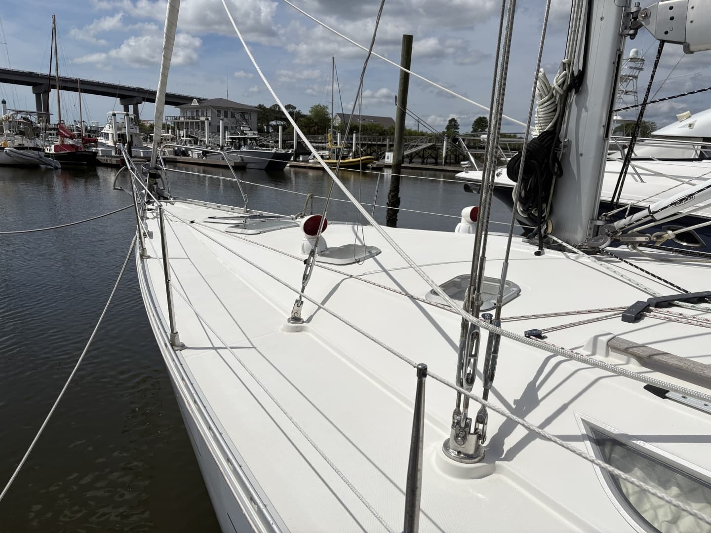 1998 Jeanneau 45.2 - Image 6
