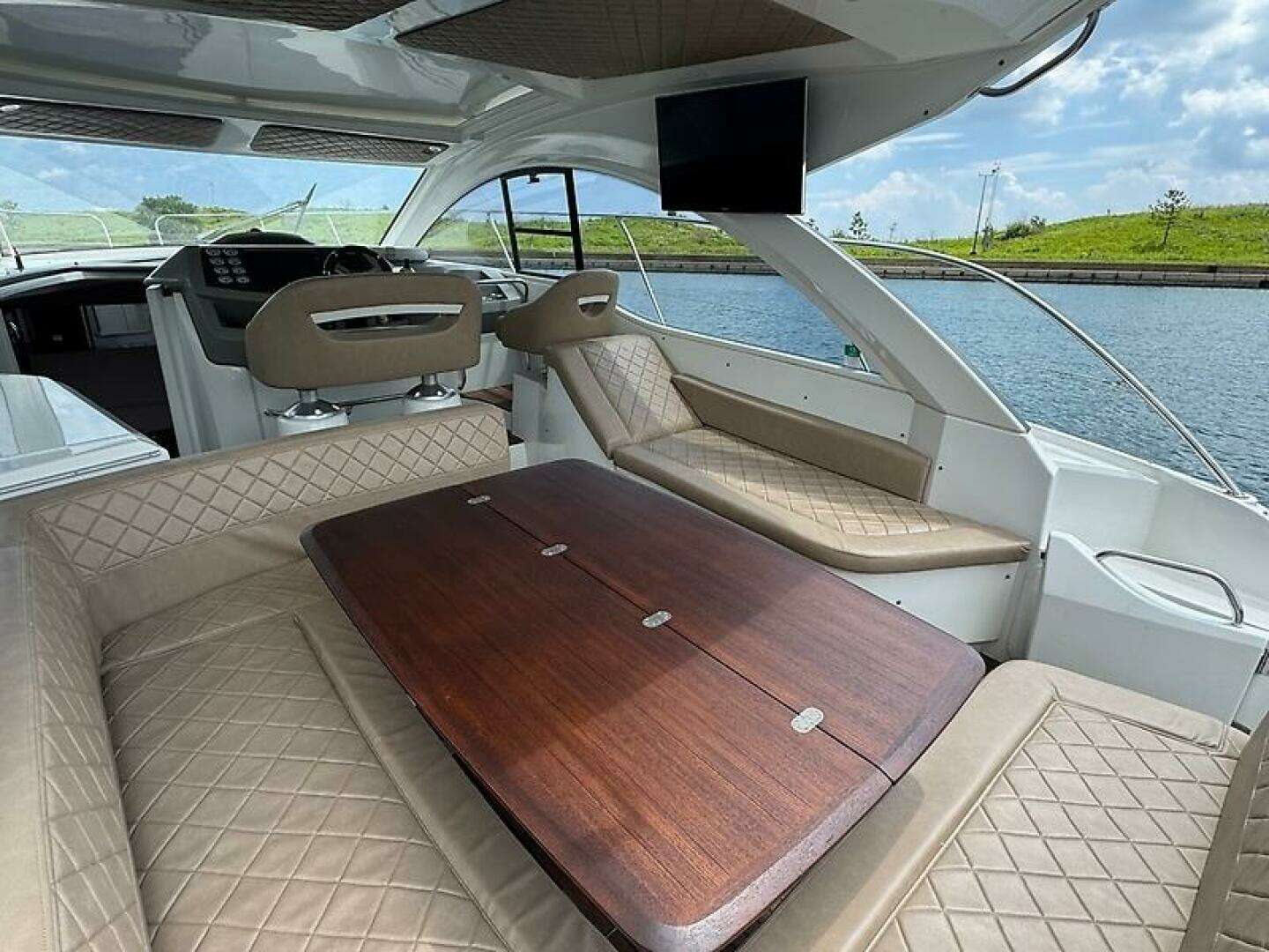 2013 Beneteau 38 Gran Turismo - Image 10