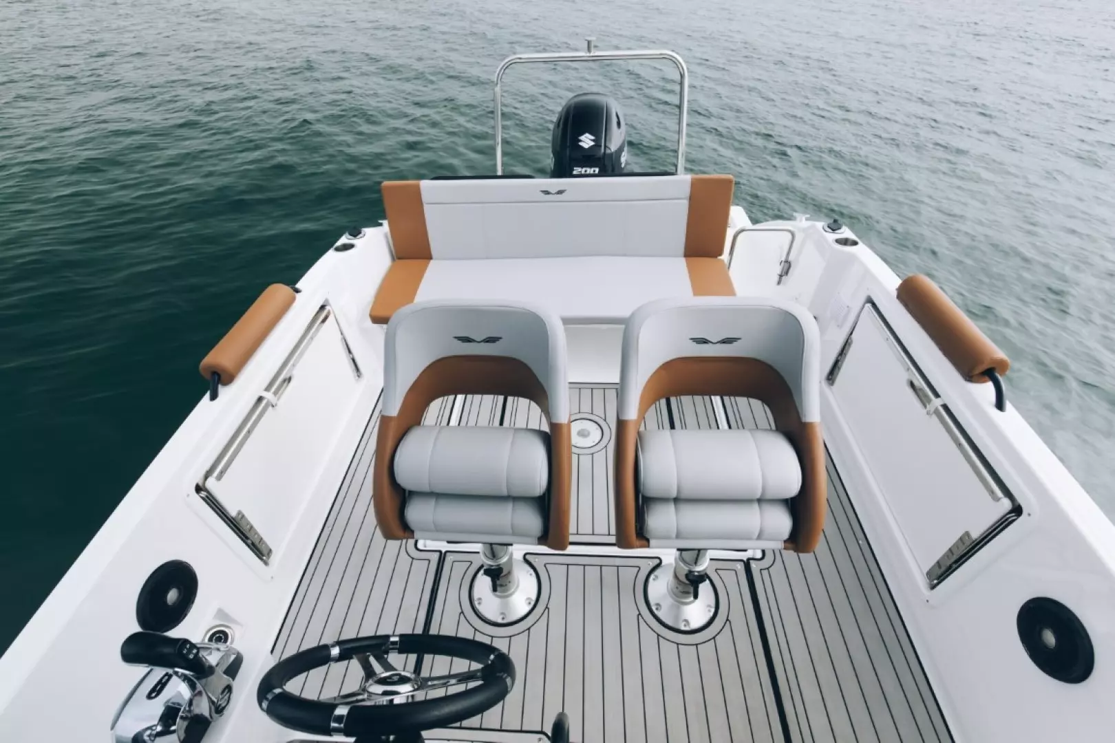 2024 Beneteau Flyer 7 Spacedeck - Image 17